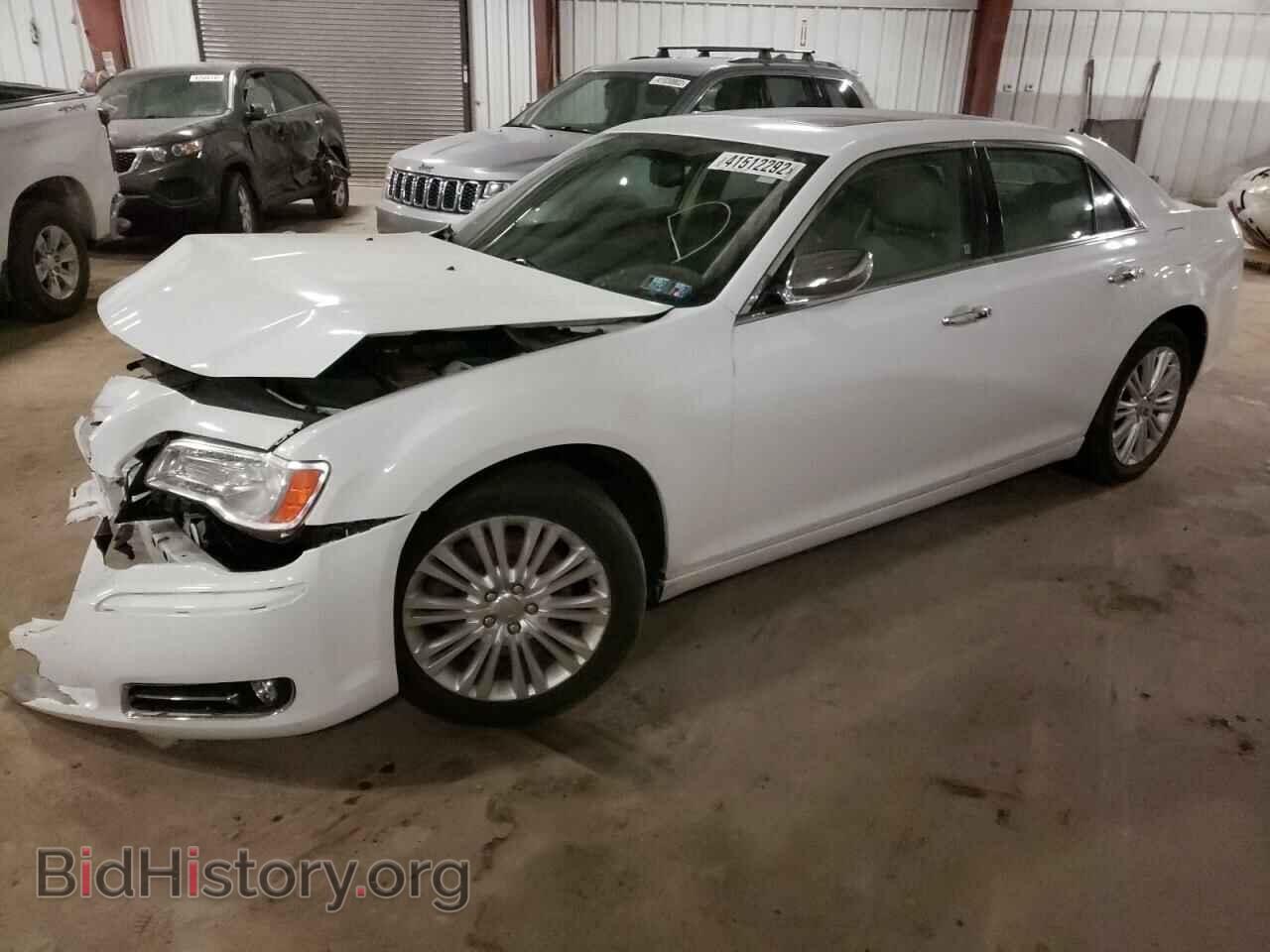 2013 CHRYSLER 300 - VIN: 2C3CCAKTXDH712524 - Фото 2