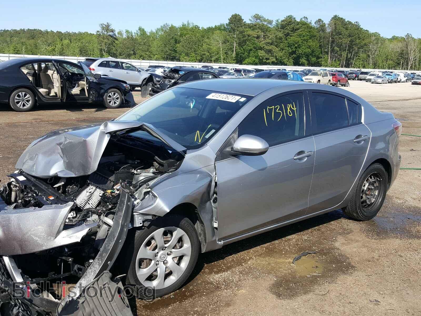 2013 MAZDA 3 - VIN: JM1BL1TFXD1797508 - Фото 2