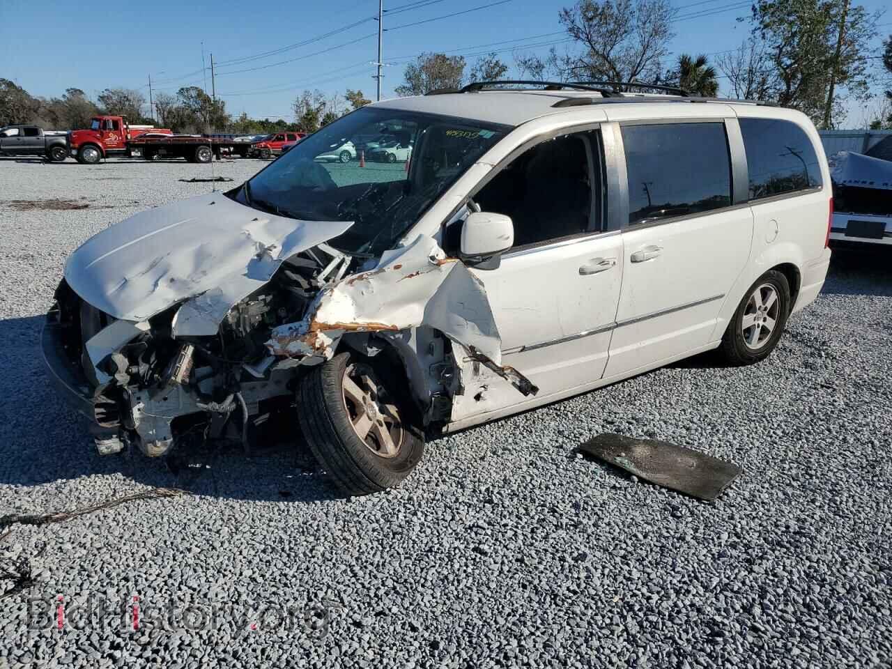 Photo 2D4RN5D17AR209741 - DODGE CARAVAN 2010
