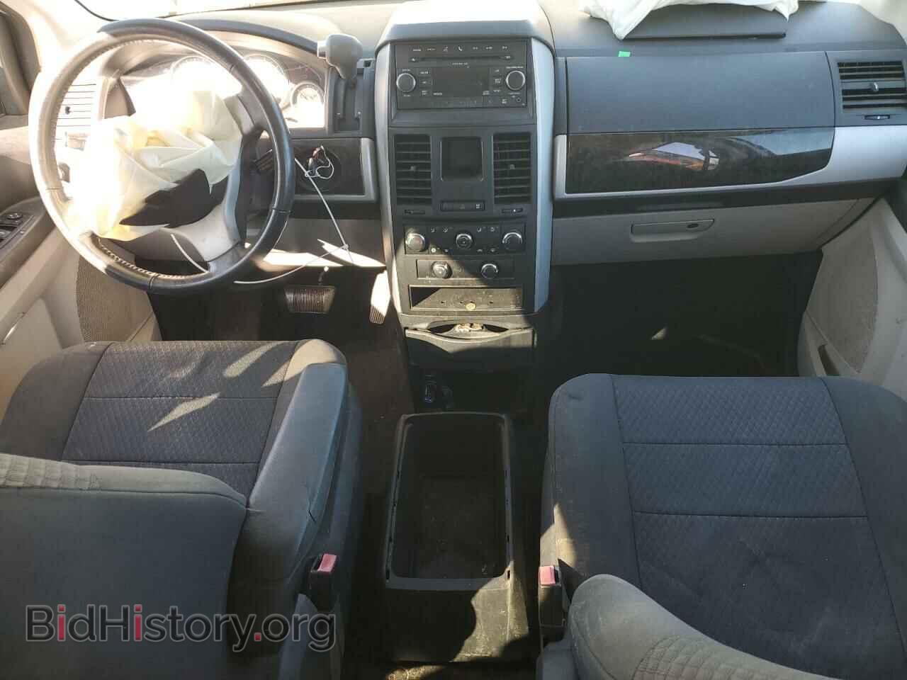 2010 DODGE CARAVAN - VIN: 2D4RN5D17AR209741 - Фото 8