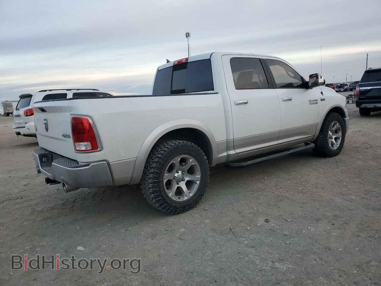 2016 RAM 1500 - VIN: 1C6RR7NT7GS125558 - Фото 3