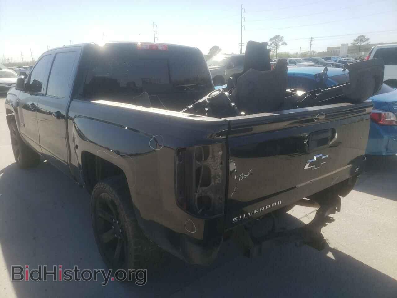 2017 CHEVROLET SILVERADO - VIN: 3GCUKREC2HG178700 - Фото 3