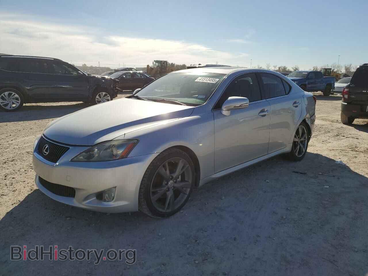 Photo JTHBF5C2XA2096015 - LEXUS IS 2010