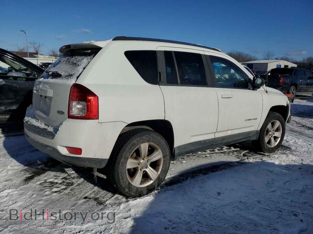 2011 JEEP COMPASS - VIN: 1J4NF1FB8BD277150 - Фото 3