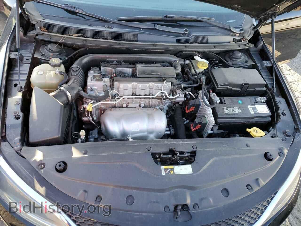 2015 CHRYSLER 200 - VIN: 1C3CCCAB9FN574795 - Photo 11