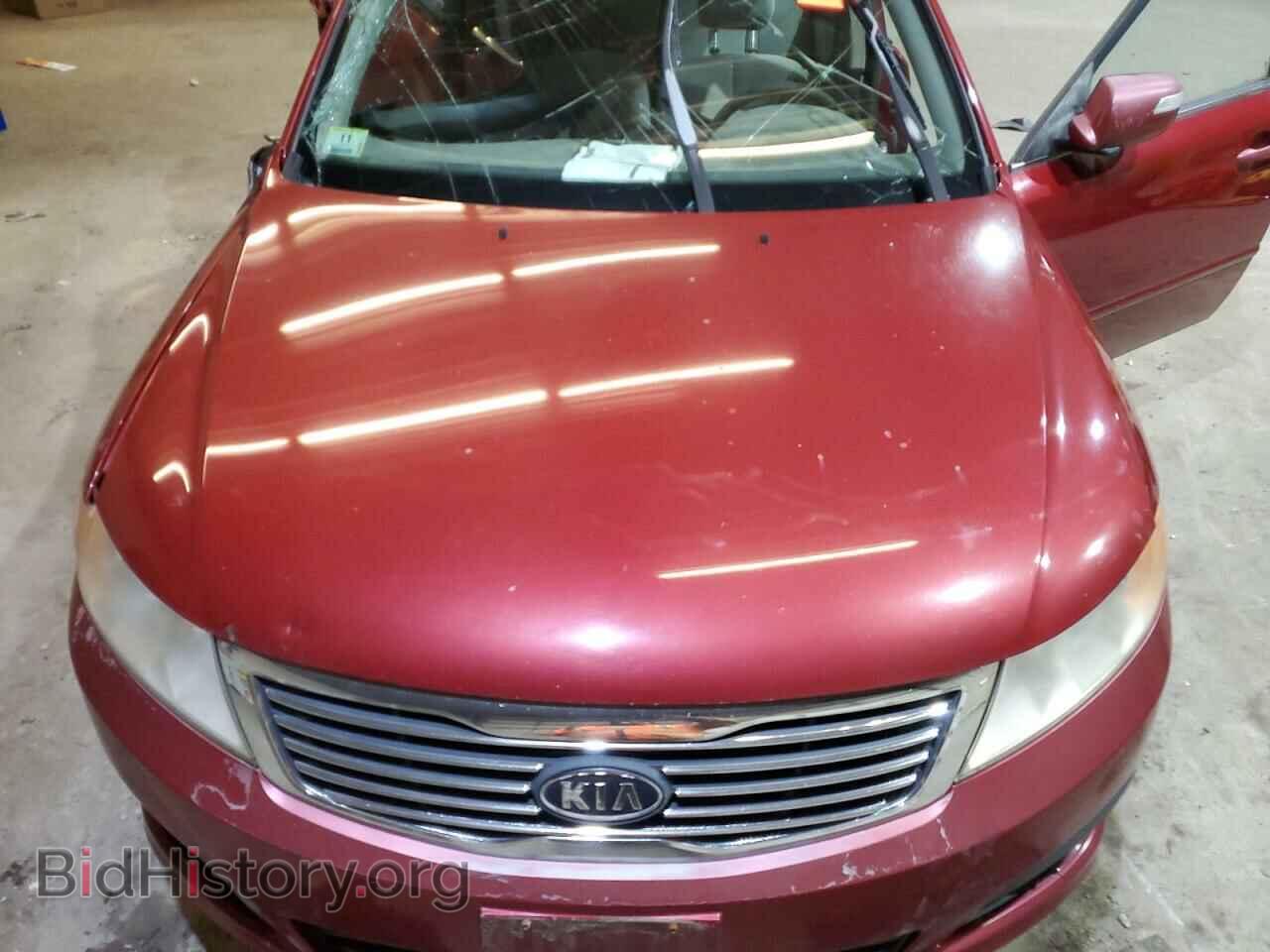 2009 KIA OPTIMA - VIN: KNAGE228X95299685 - Фото 11