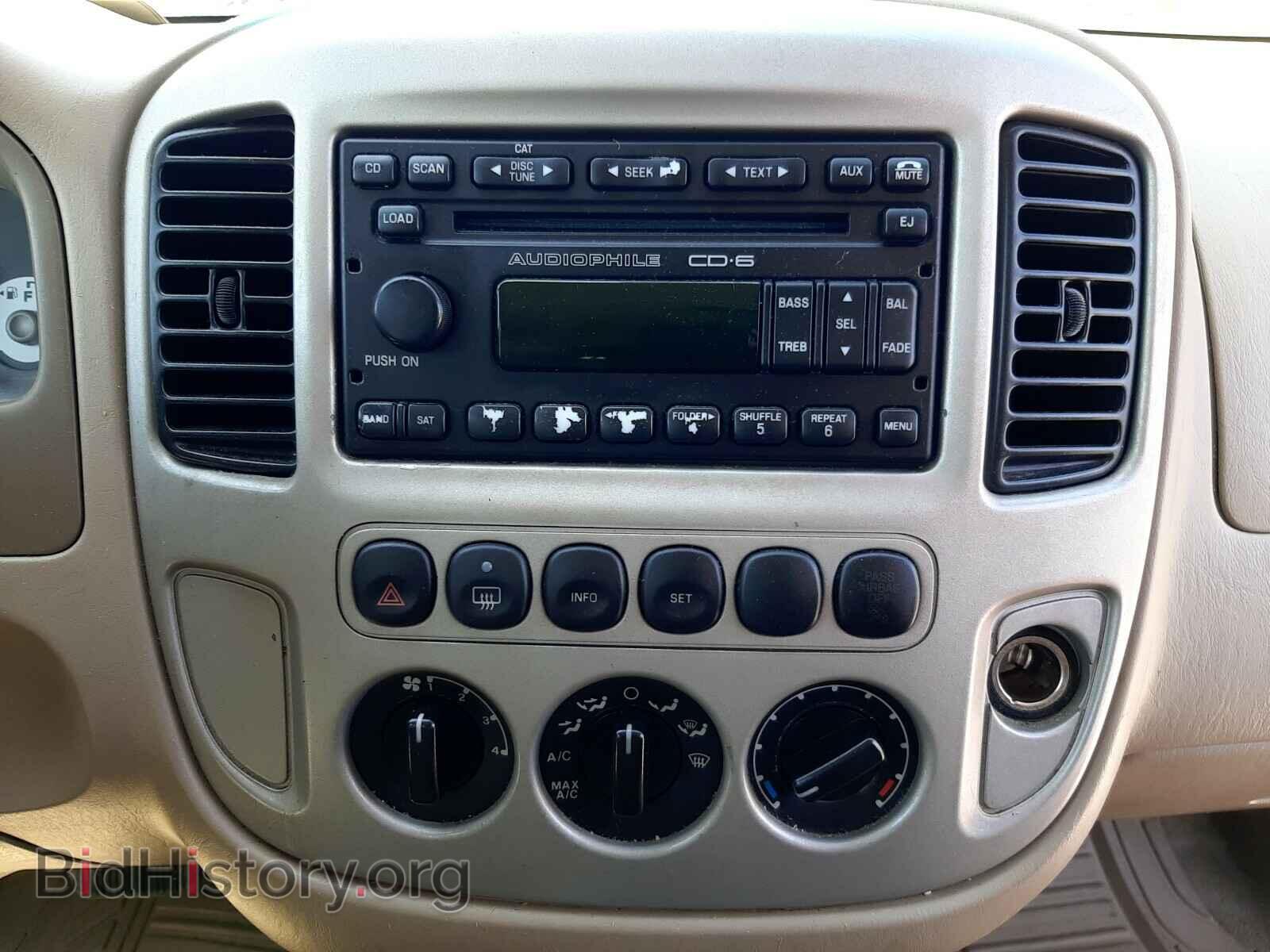 2006 FORD ESCAPE - VIN: 1FMCU04106KC25340 - Фото 9