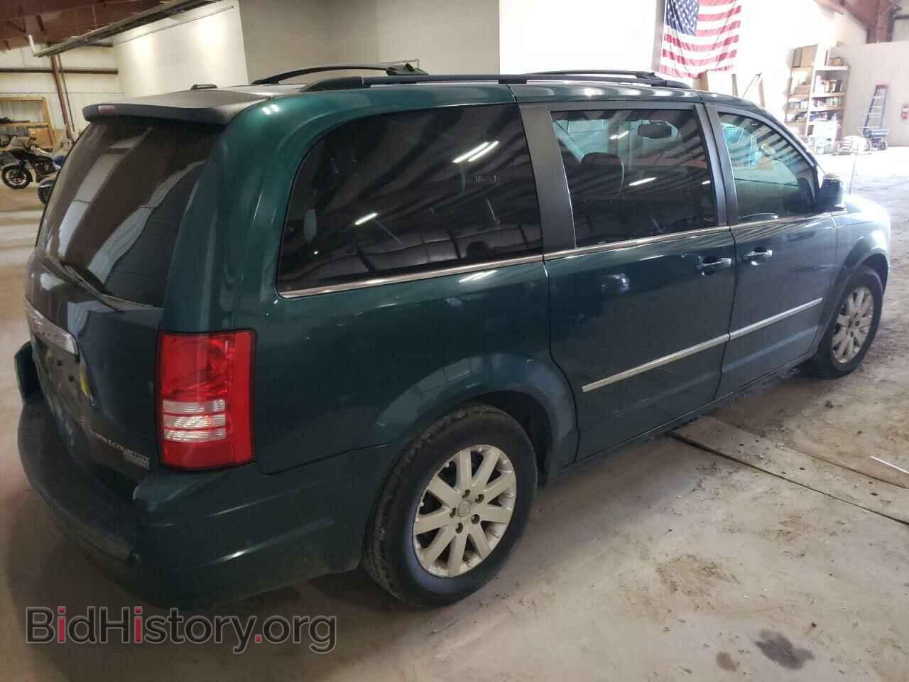 2009 CHRYSLER MINIVAN - VIN: 2A8HR54109R622716 - Фото 4