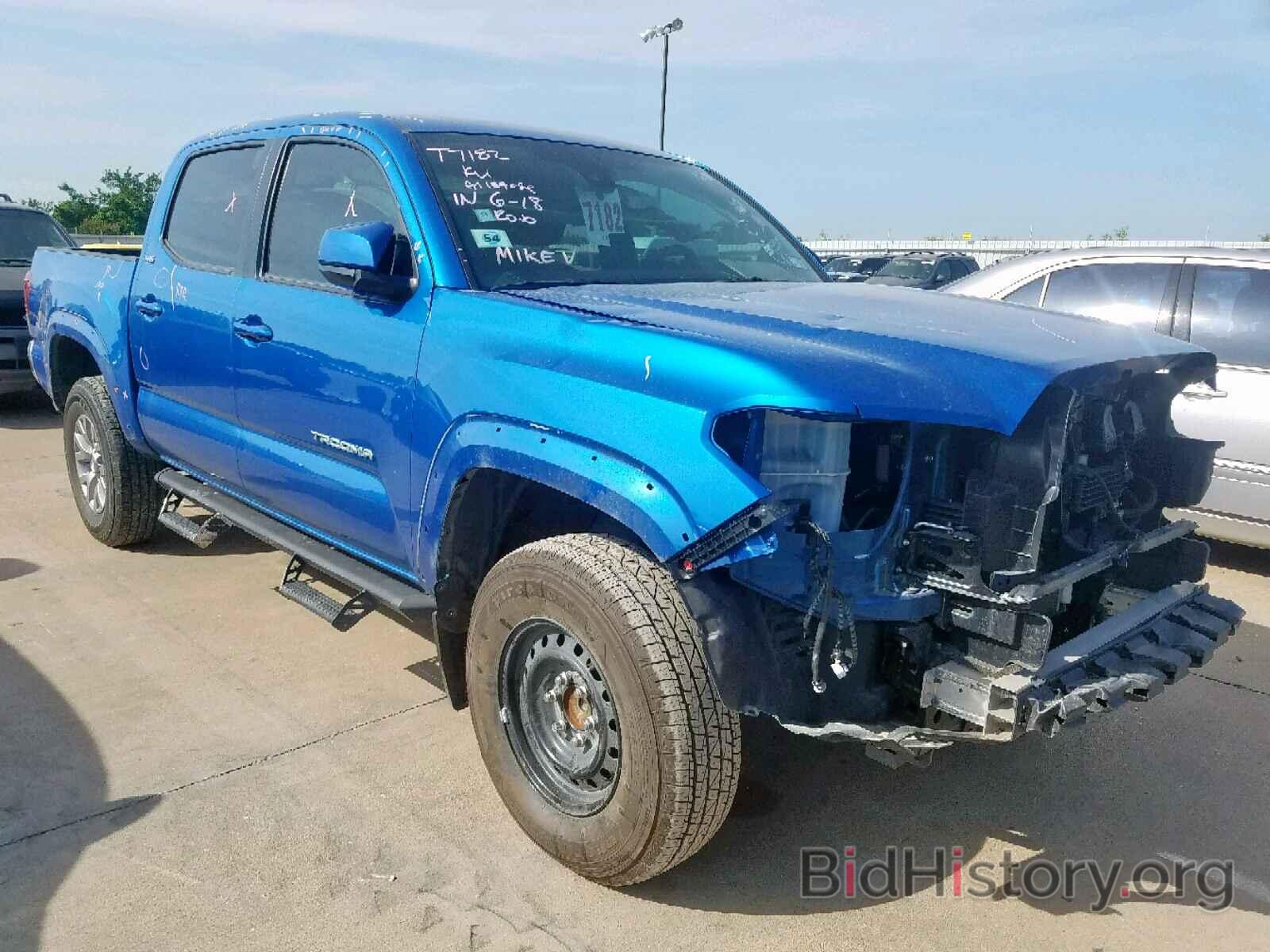 Photo 5TFAZ5CN9JX061922 - TOYOTA TACOMA DOU 2018