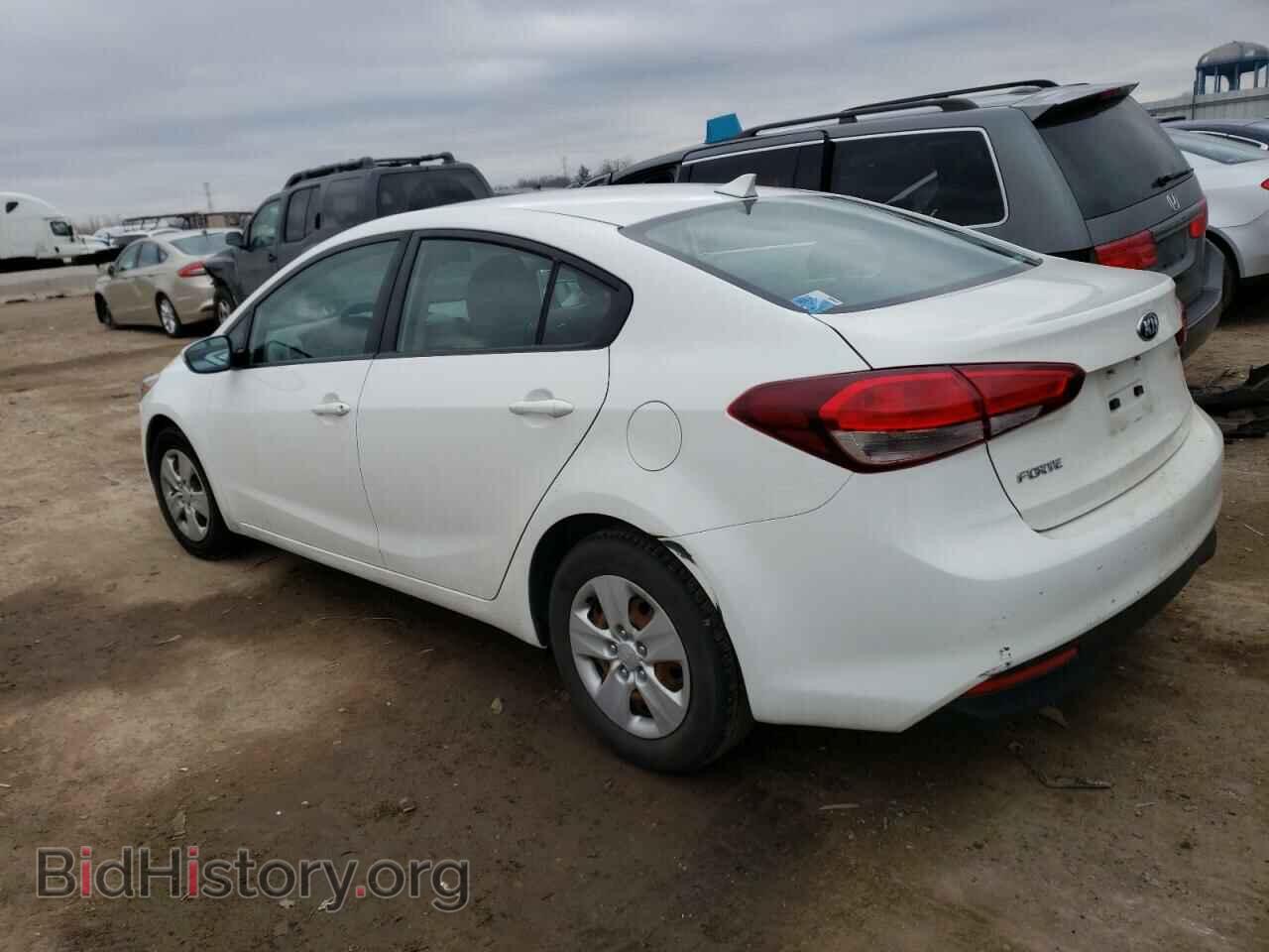 2017 KIA FORTE - VIN: 3KPFK4A7XHE021030 - Фото 2
