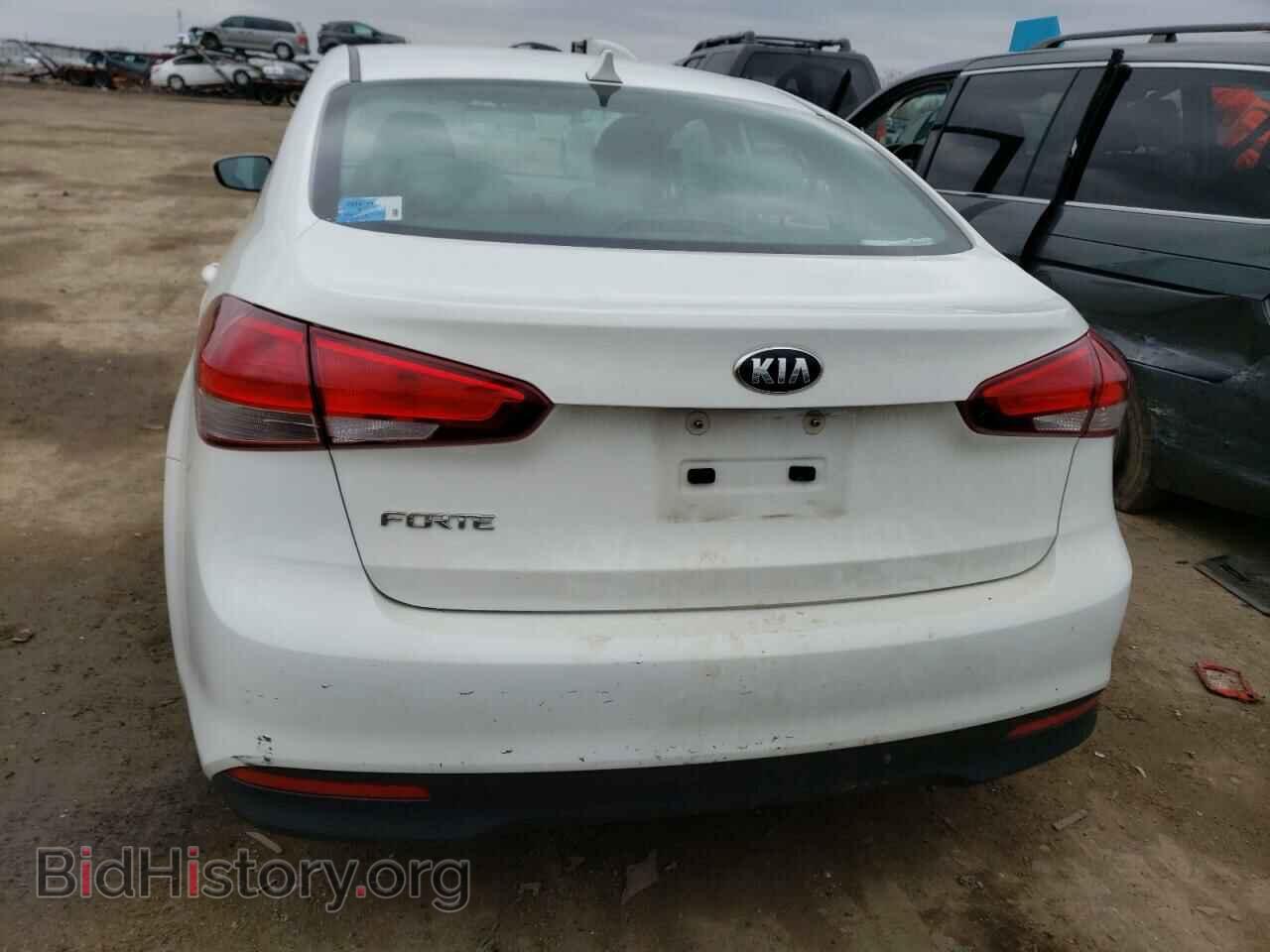 2017 KIA FORTE - VIN: 3KPFK4A7XHE021030 - Фото 6