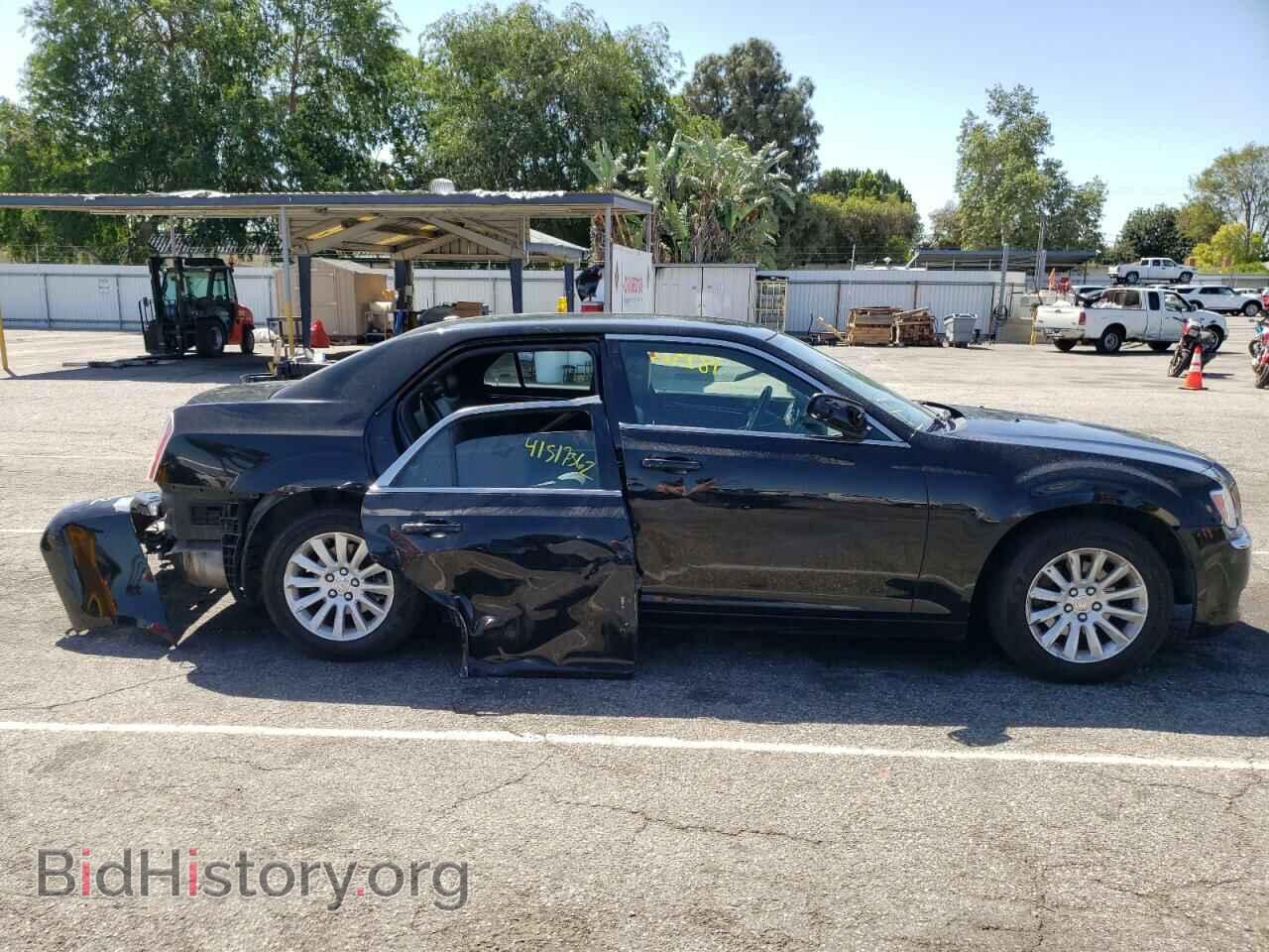 2013 CHRYSLER 300 - VIN: 2C3CCAAG3DH573549 - Фото 9