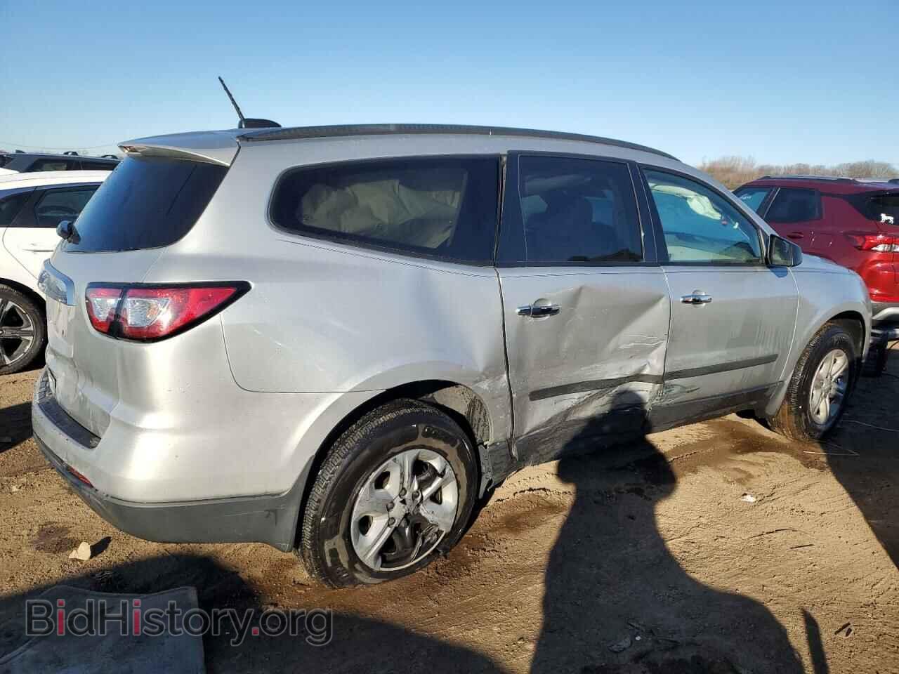 2017 CHEVROLET TRAVERSE - VIN: 1GNKRFED5HJ328735 - Фото 3