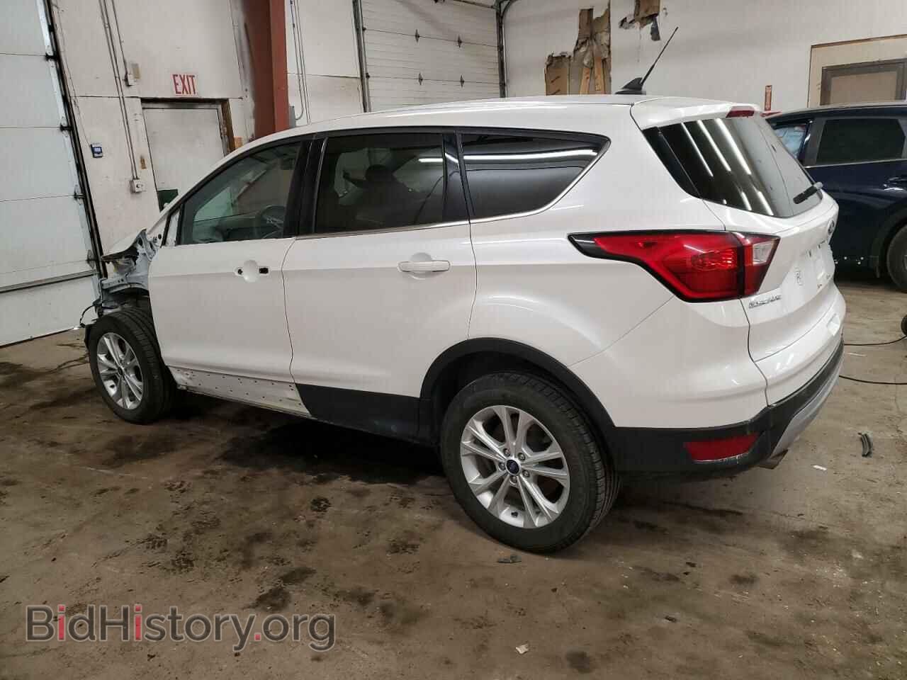2019 FORD ESCAPE - VIN: 1FMCU9GD7KUB04409 - Фото 2