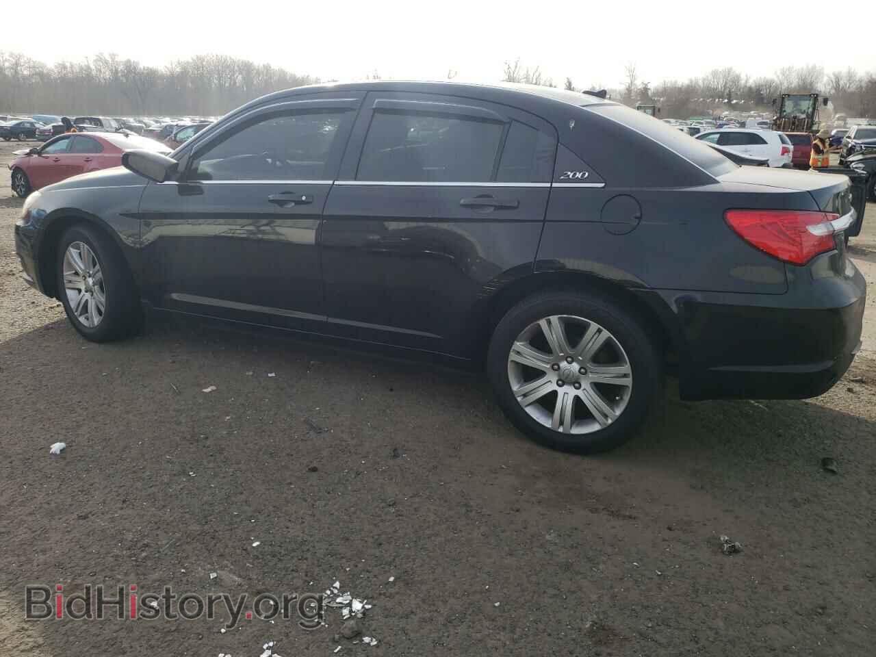 2013 CHRYSLER 200 - VIN: 1C3CCBBB9DN734745 - Фото 2