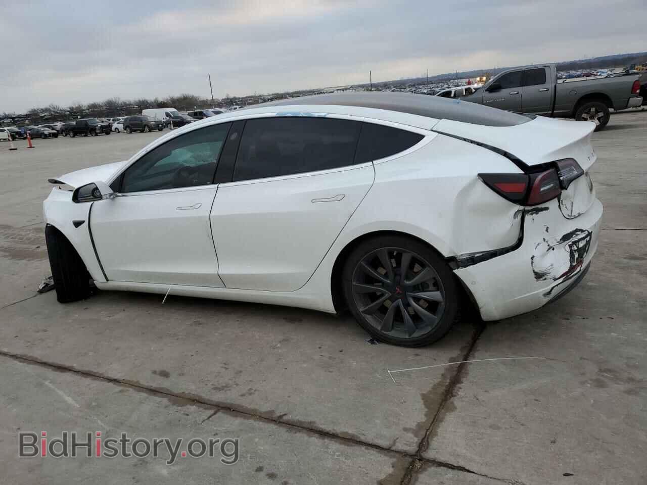 2018 TESLA MODEL 3 - VIN: 5YJ3E1EA4JF126418 - Фото 2