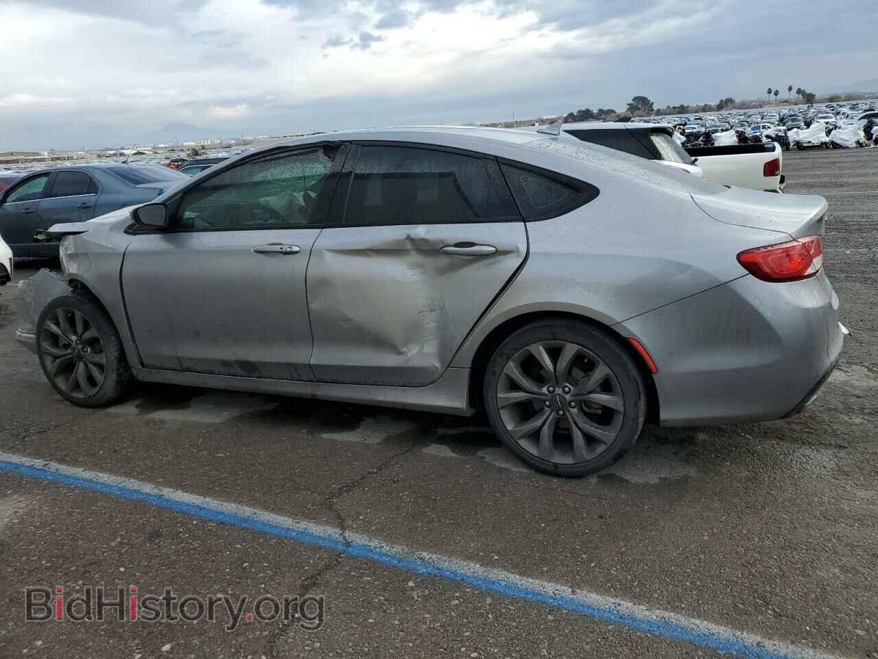2016 CHRYSLER 200 - VIN: 1C3CCCBGXGN134807 - Фото 2