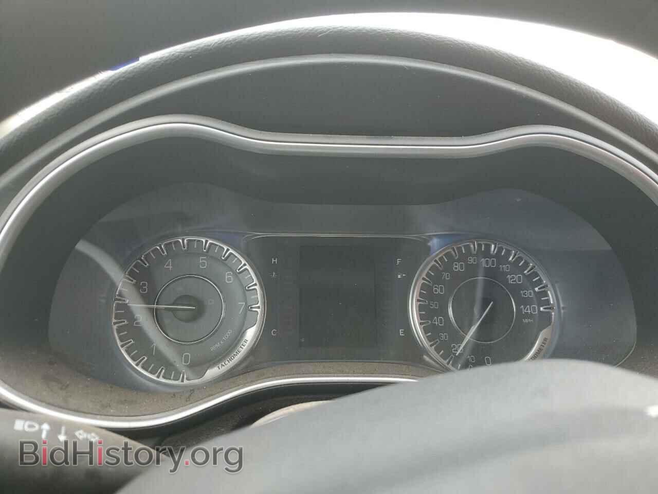 2015 CHRYSLER 200 - VIN: 1C3CCCAB0FN620028 - Photo 9