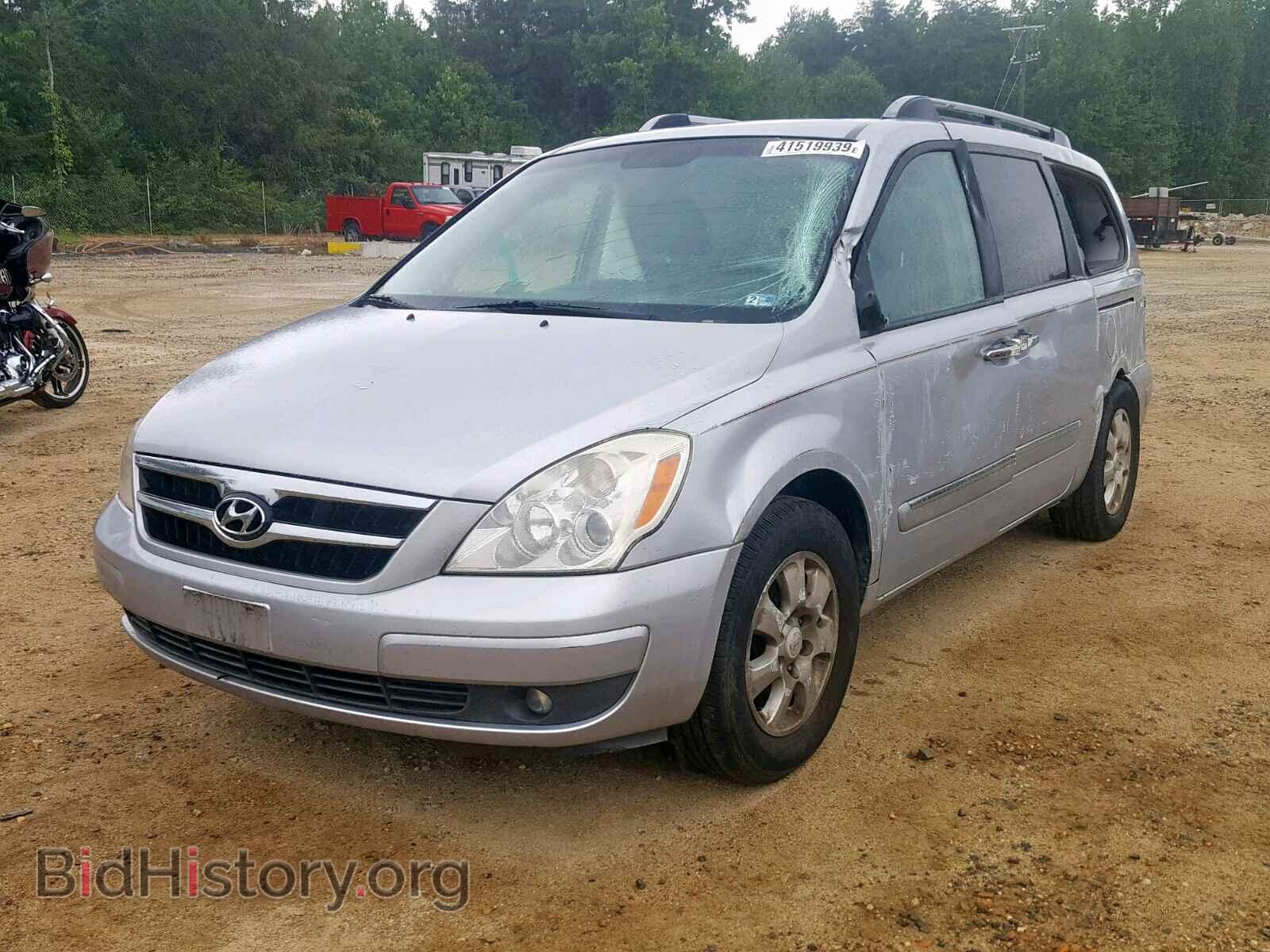 2007 HYUNDAI ENTOURAGE - VIN: KNDMC233776018870 - Фото 2