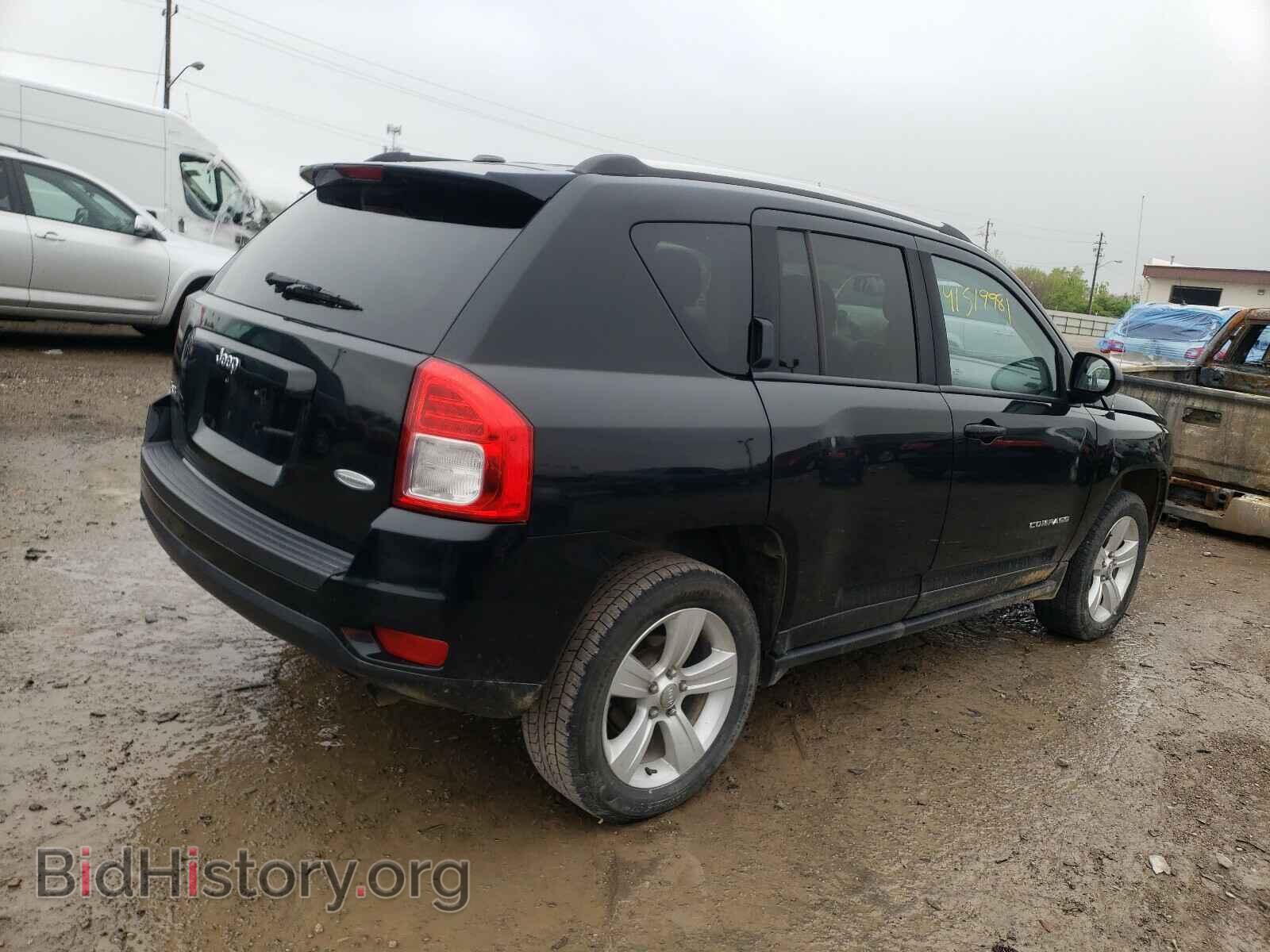 2013 JEEP COMPASS - VIN: 1C4NJDEB1DD237079 - Photo 4
