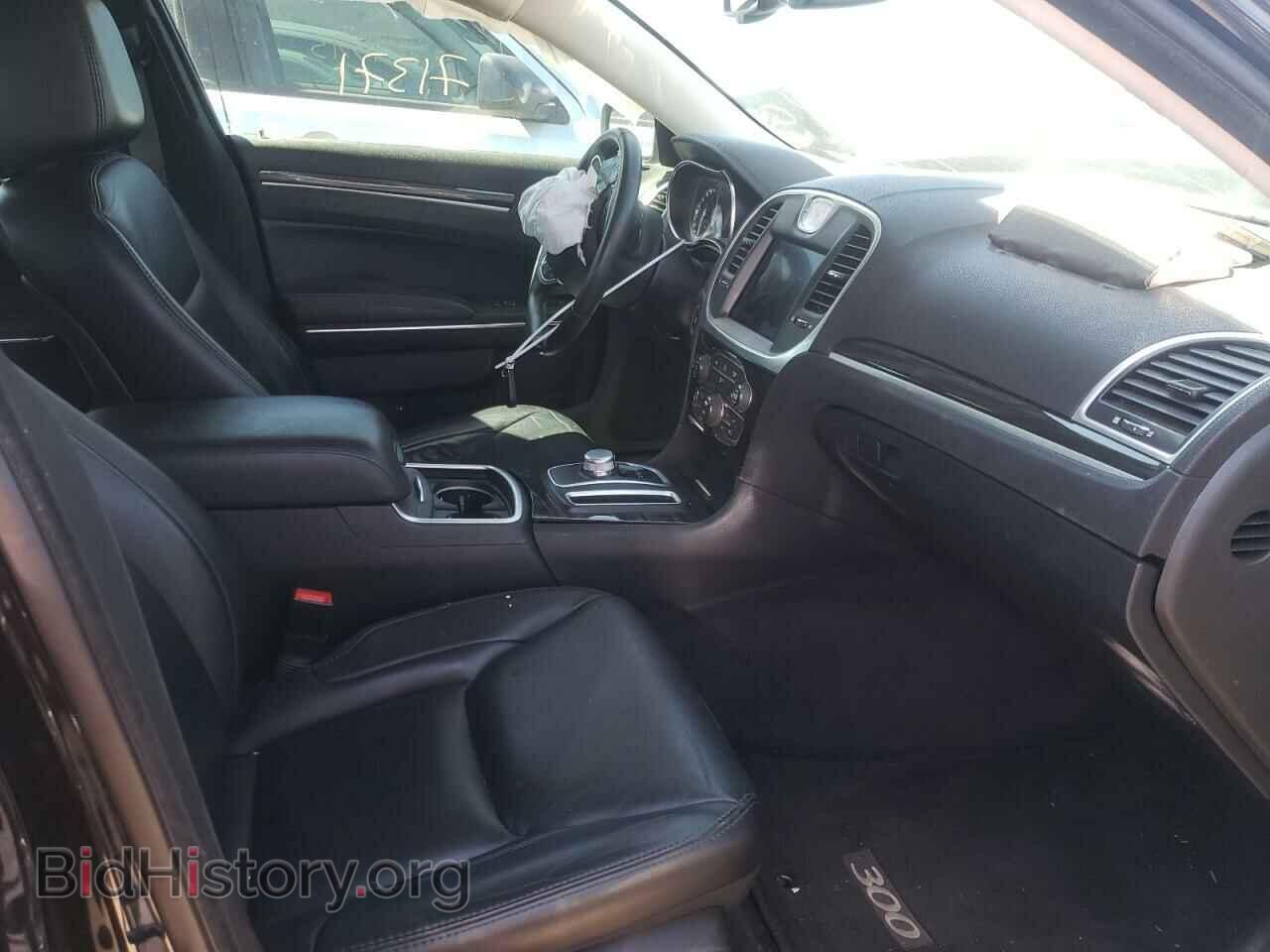 2017 CHRYSLER 300 - VIN: 2C3CCAAG2HH621693 - Фото 5