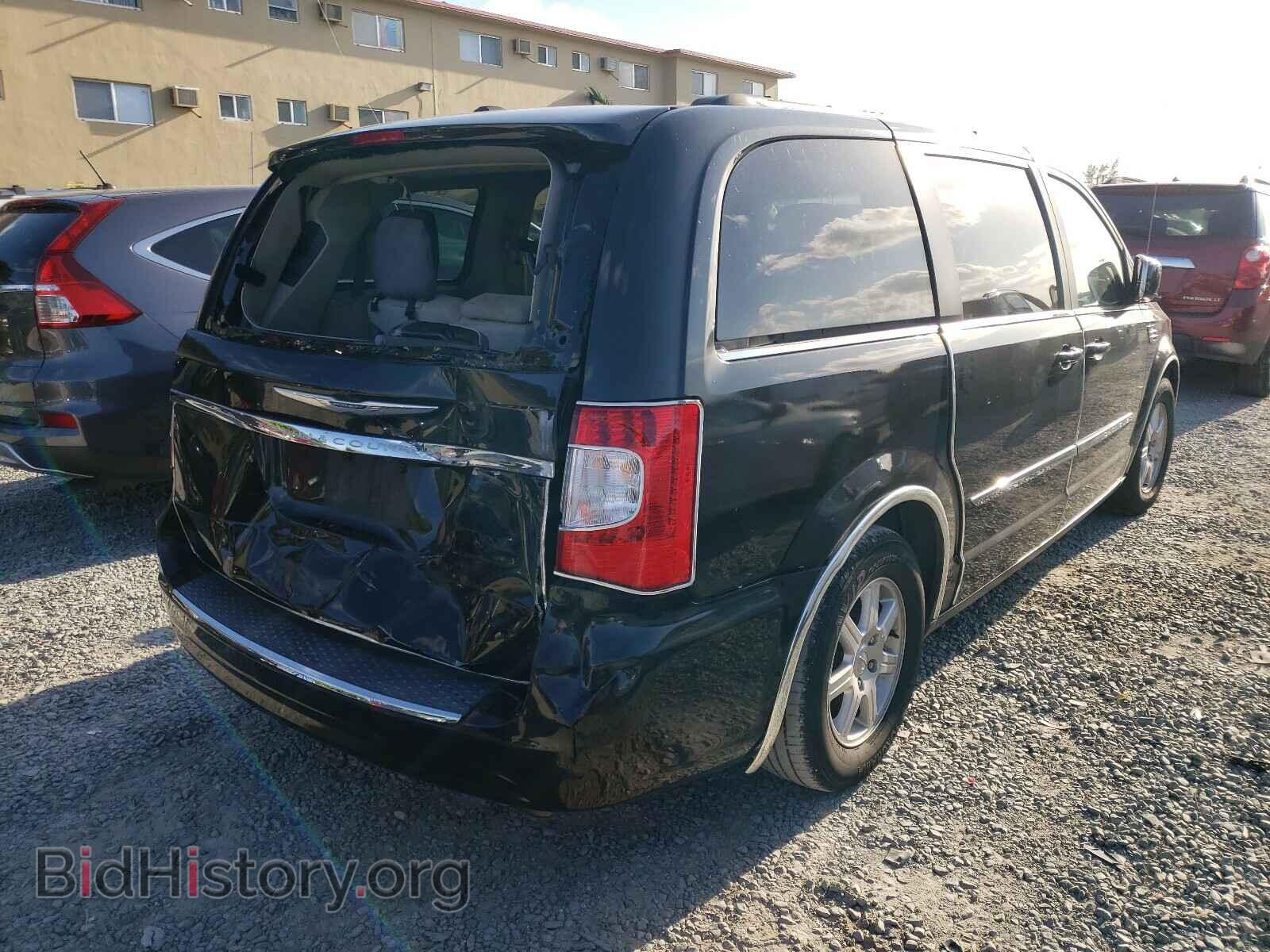 2011 CHRYSLER MINIVAN - VIN: 2A4RR5DG4BR658201 - Photo 4