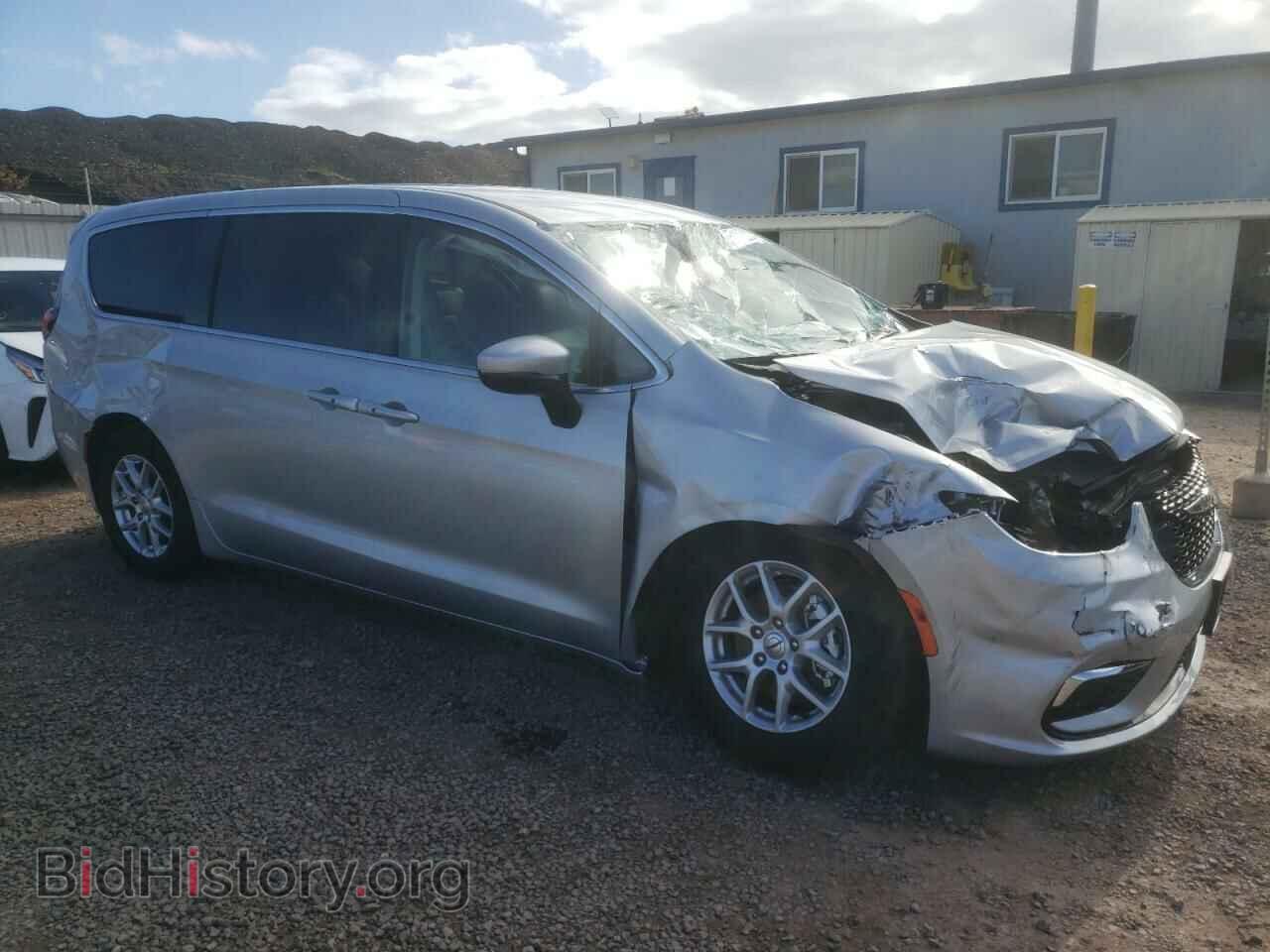 2023 CHRYSLER PACIFICA - VIN: 2C4RC1BG9PR586406 - Фото 4