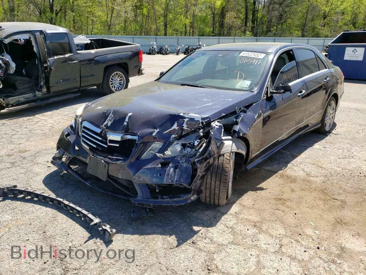 2010 MERCEDES-BENZ E-CLASS - VIN: WDDHF5GBXAA005911 - Фото 2