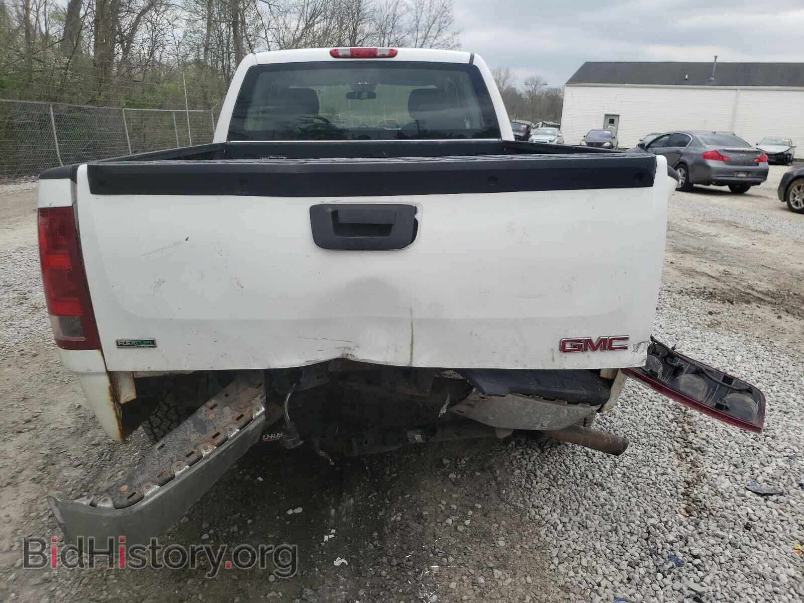2011 GMC SIERRA - VIN: 1GTR2TEA4BZ185673 - Фото 9