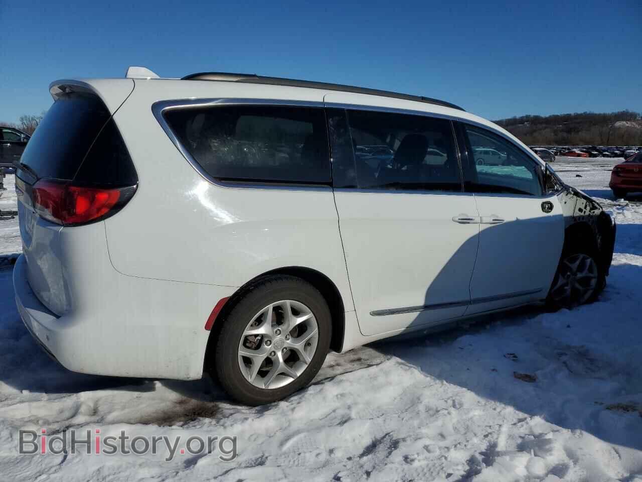 2017 CHRYSLER PACIFICA - VIN: 2C4RC1BG7HR777131 - Фото 3