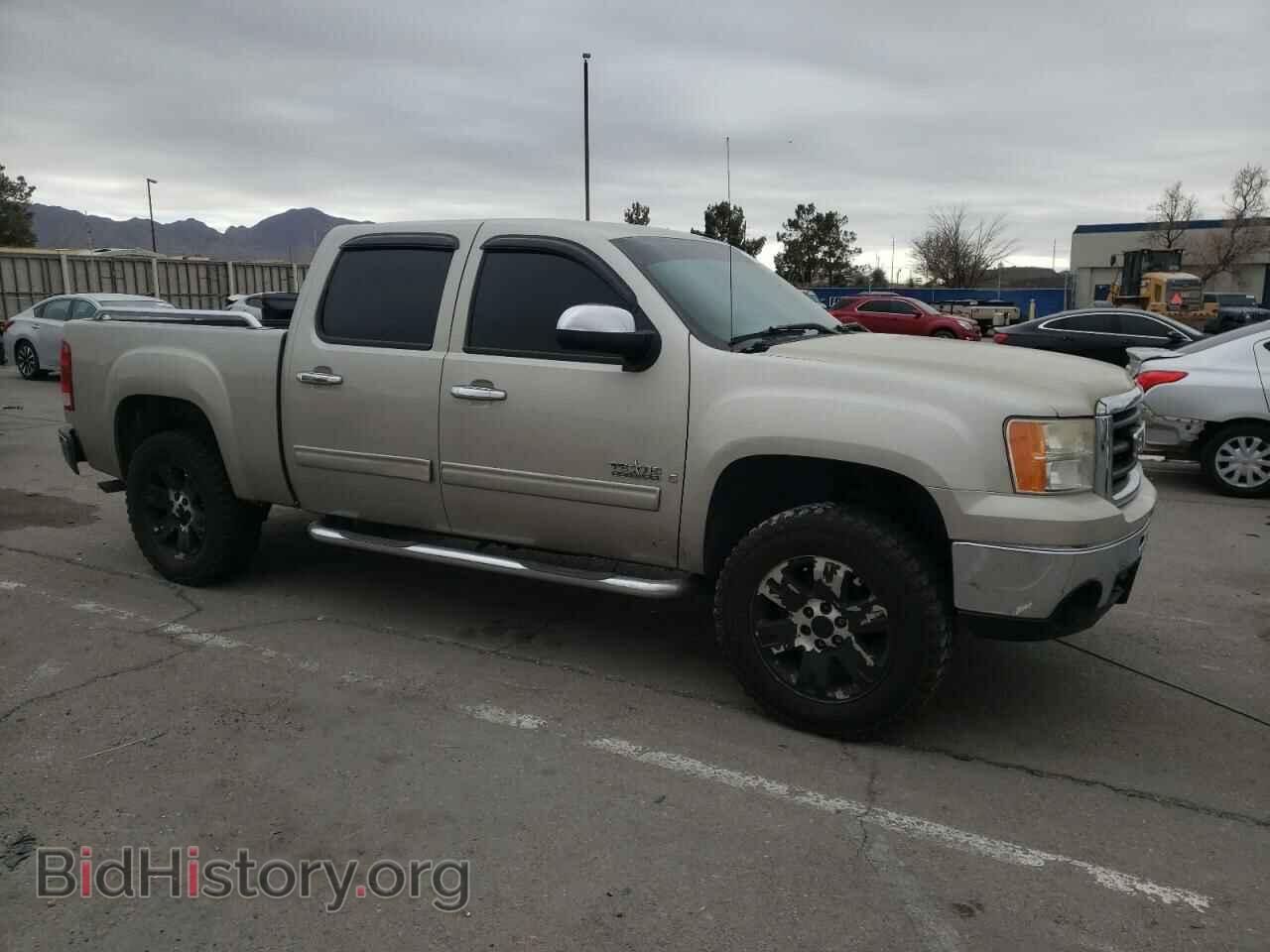 2008 GMC SIERRA - VIN: 3GTEC13J28G284956 - Фото 4