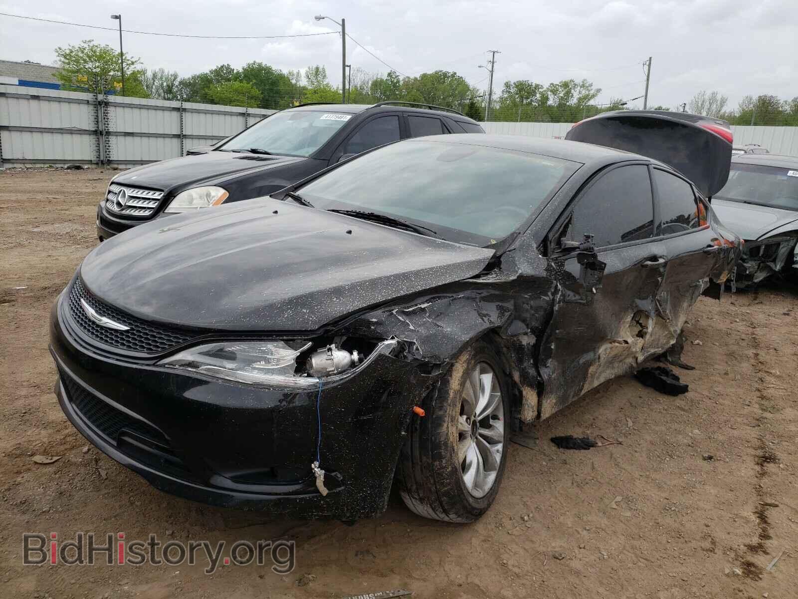 2015 CHRYSLER 200 - VIN: 1C3CCCBB4FN573942 - Фото 2