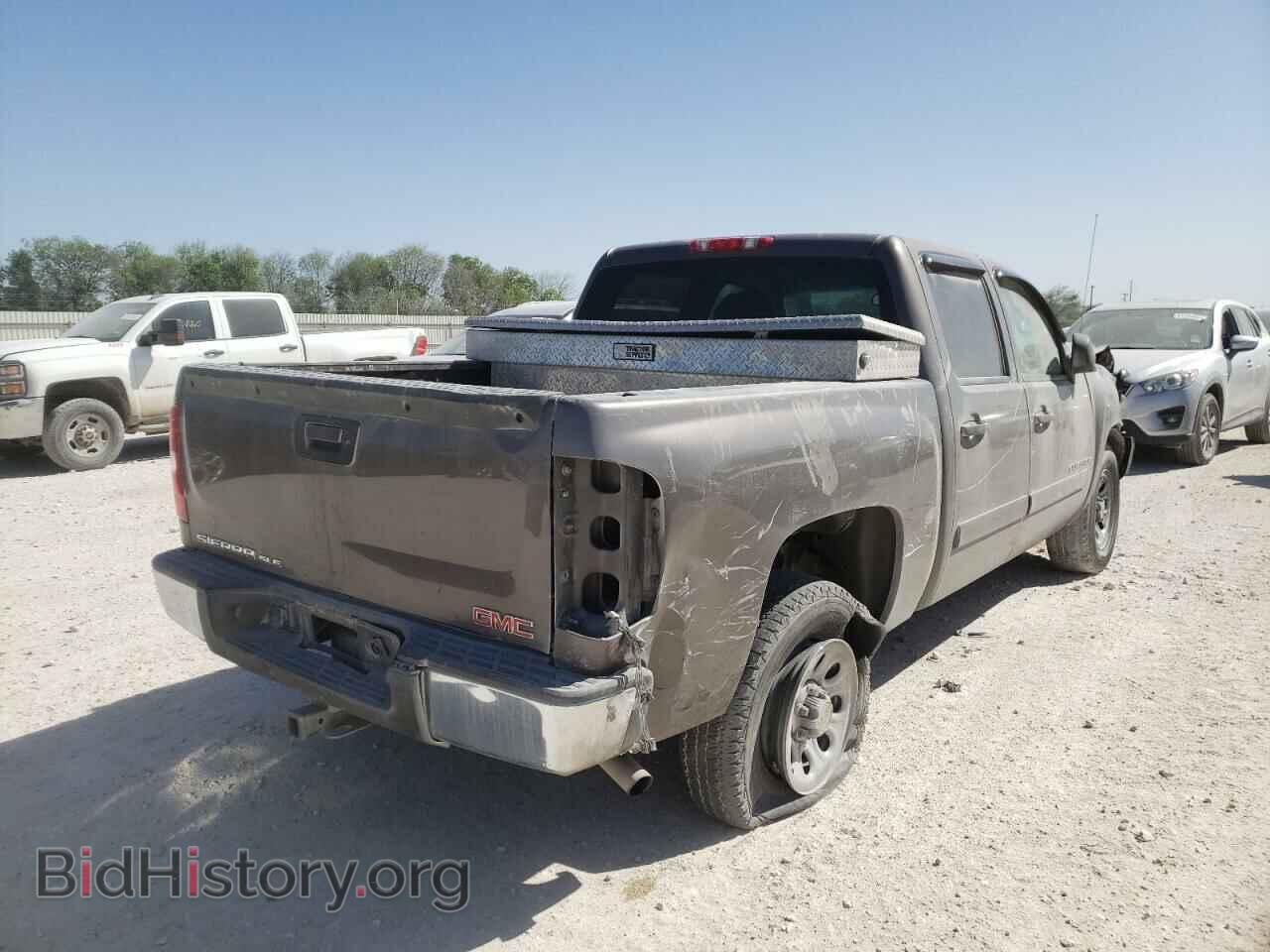 2007 CHEVROLET SILVERADO - VIN: 2GCEC13C971679418 - Фото 4