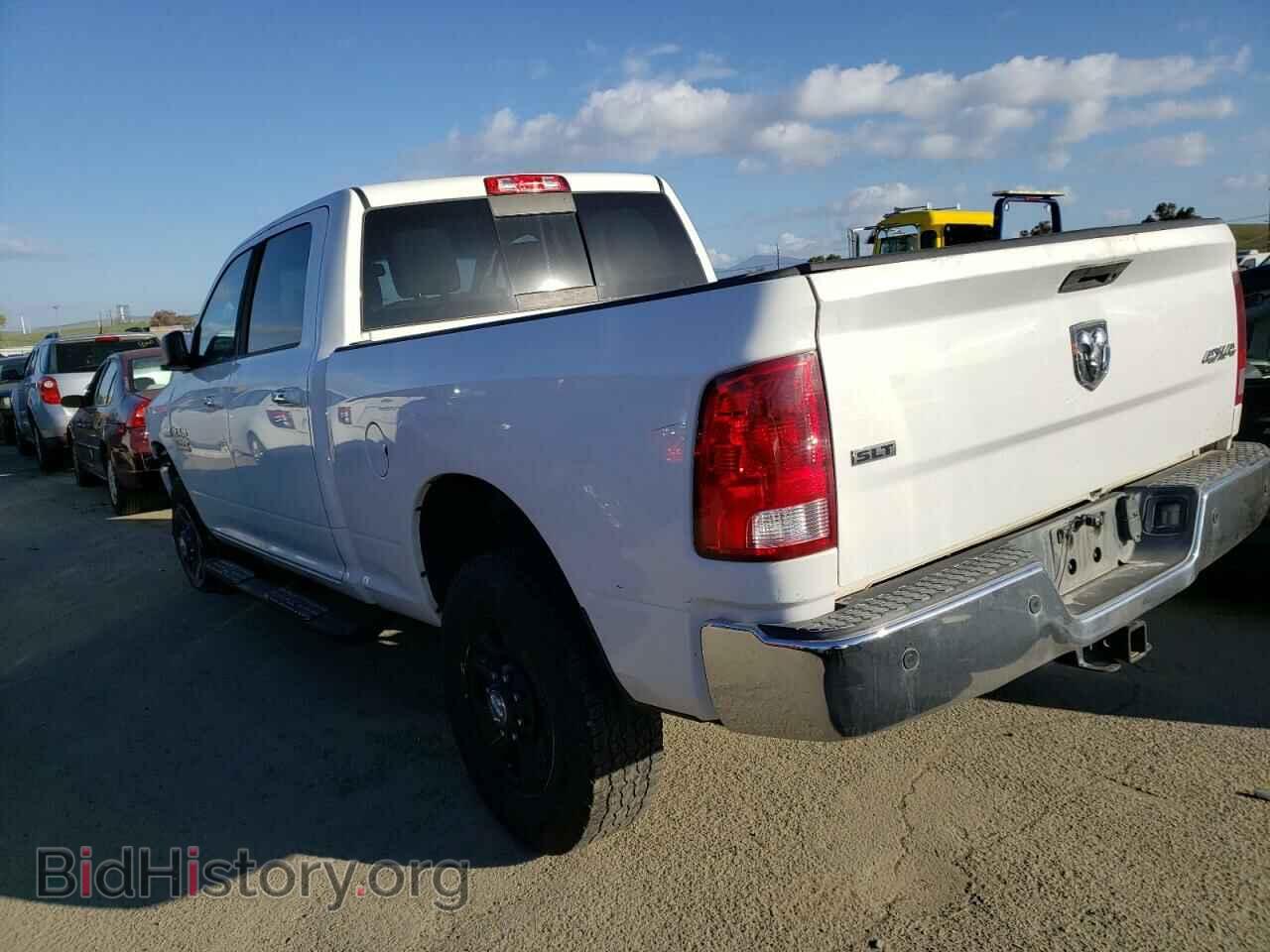 2016 RAM 2500 - VIN: 3C6TR5DT2GG257999 - Фото 2