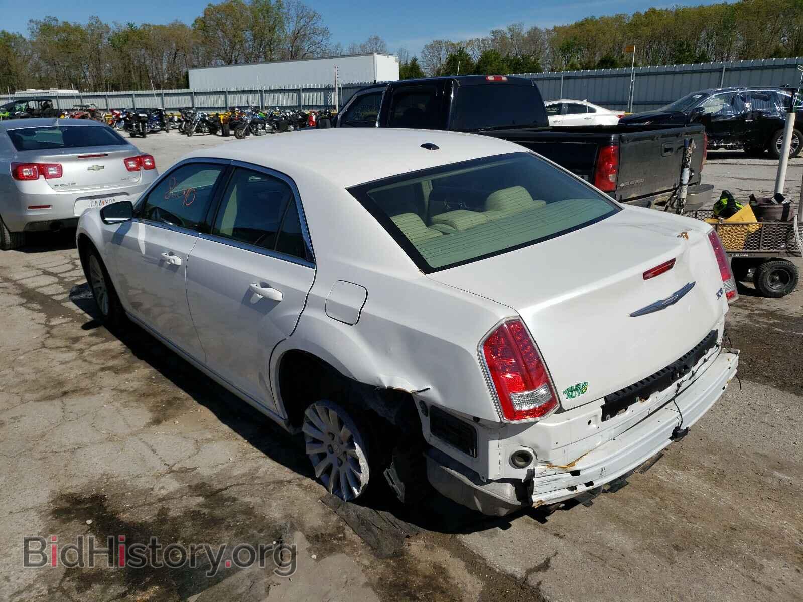 2011 CHRYSLER 300 - VIN: 2C3CA4CG0BH531793 - Фото 3