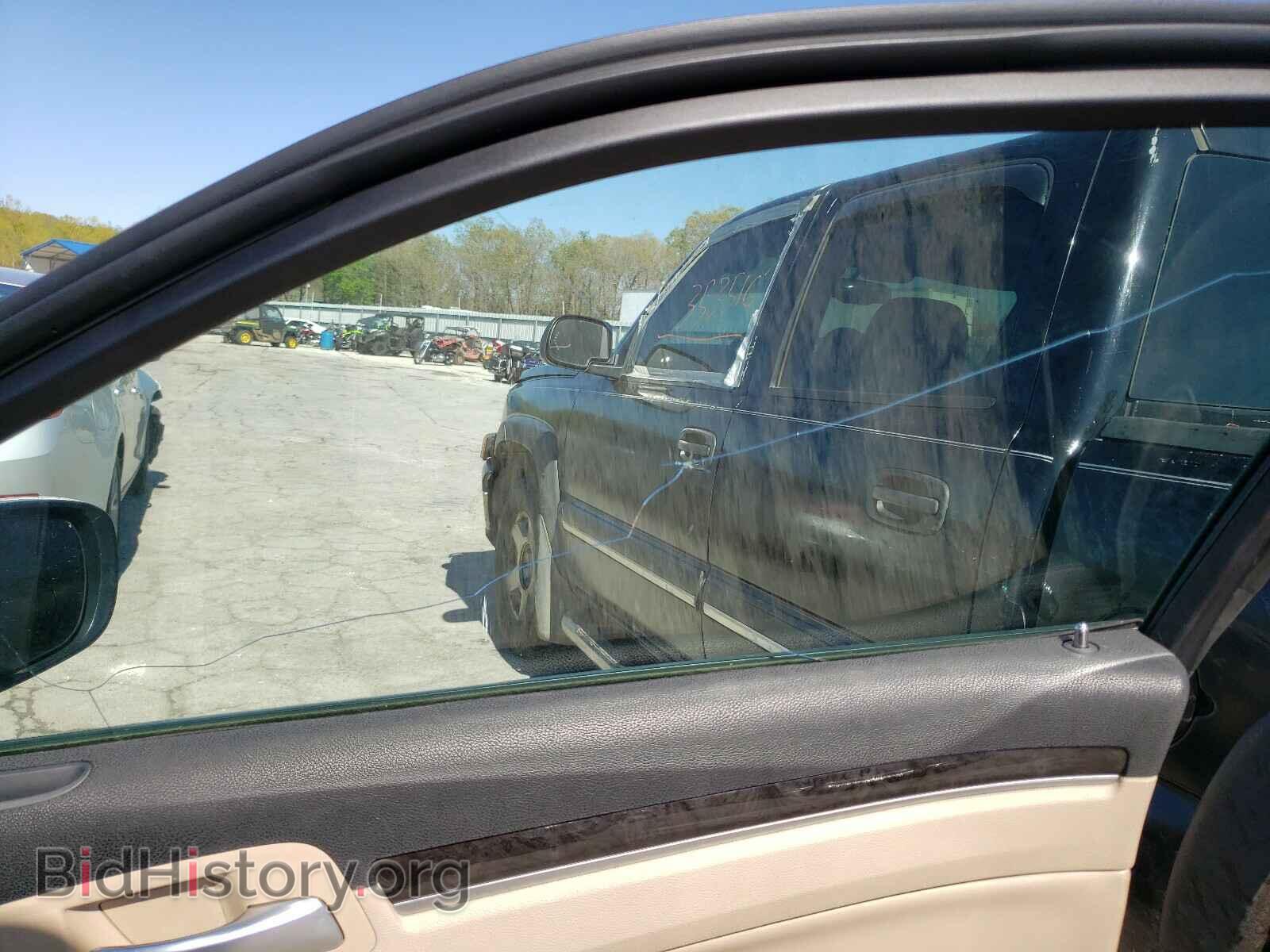 2011 CHRYSLER 300 - VIN: 2C3CA4CG0BH531793 - Фото 9