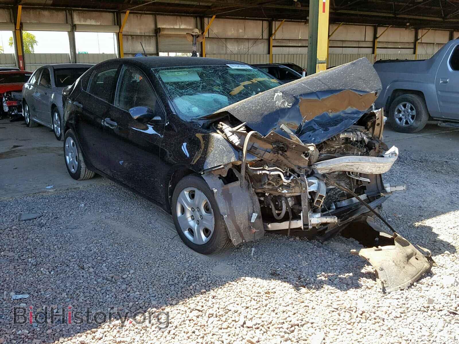 Photo 1C3CDFAA1DD194424 - DODGE DART 2013