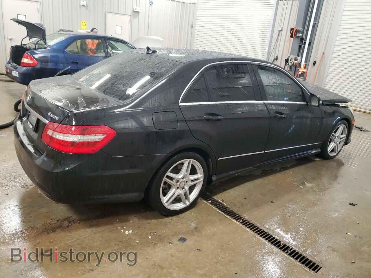 2011 MERCEDES-BENZ E-CLASS - VIN: WDDHF8HB7BA384318 - Фото 3