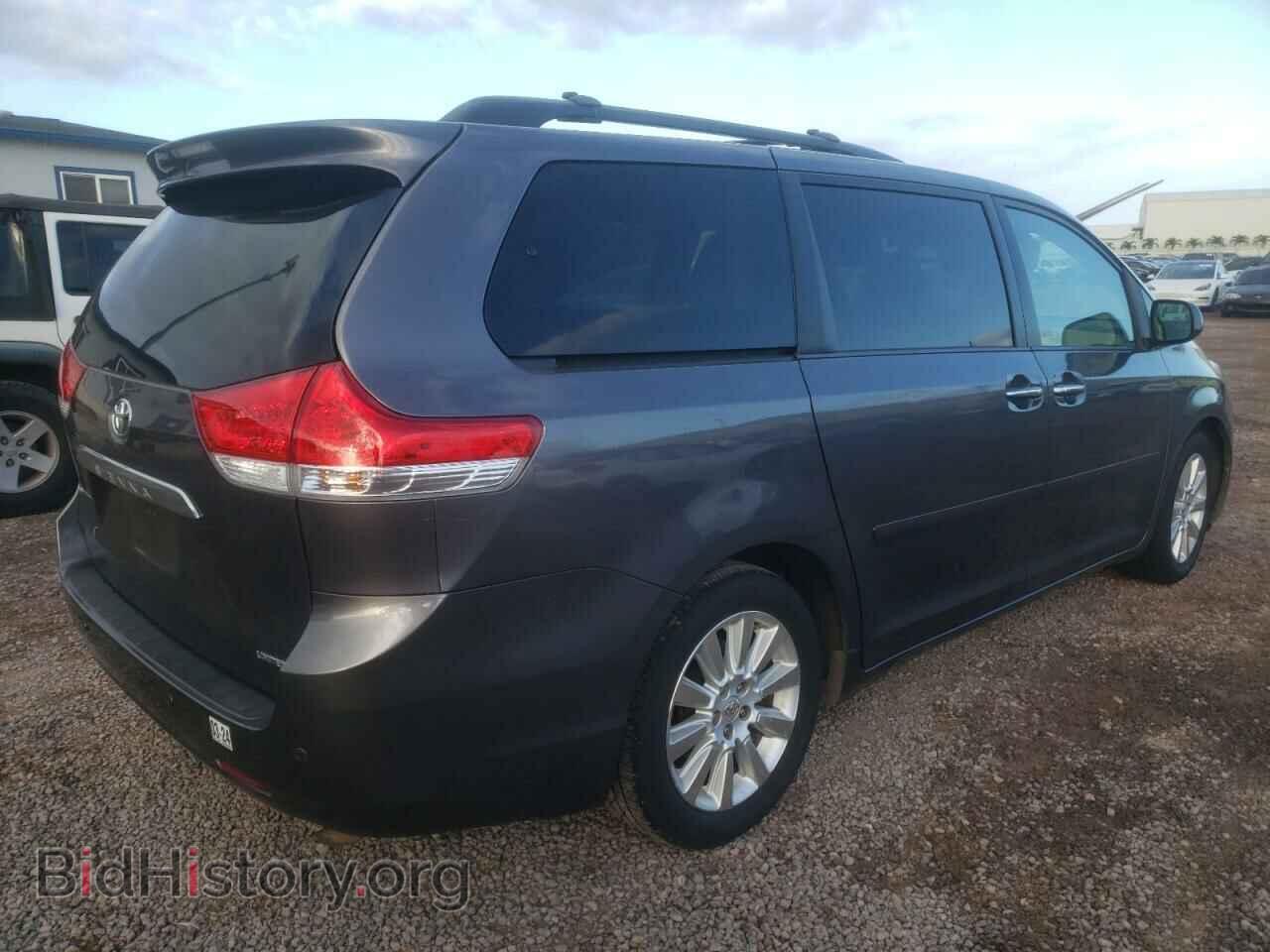 2011 TOYOTA All Models - VIN: 5TDYK3DC6BS070587 - Фото 3
