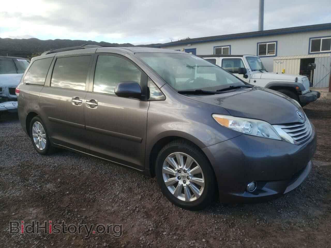 2011 TOYOTA All Models - VIN: 5TDYK3DC6BS070587 - Фото 4