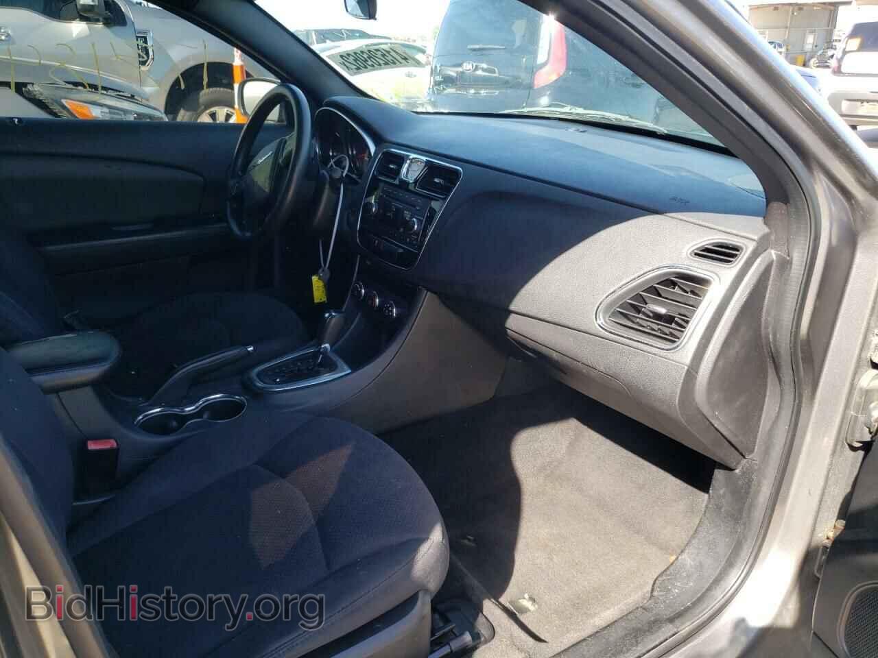 2012 CHRYSLER 200 - VIN: 1C3CCBAB9CN325855 - Фото 5
