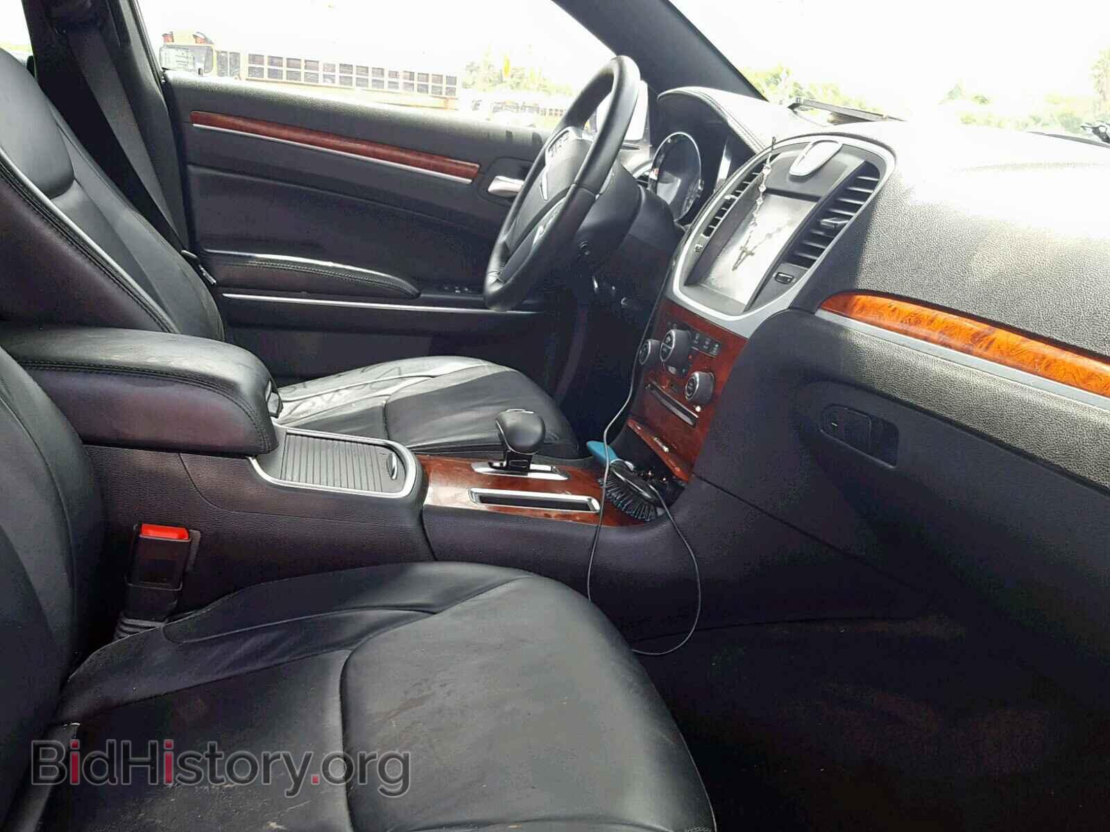 2014 CHRYSLER 300 - VIN: 2C3CCAAG9EH276500 - Фото 5