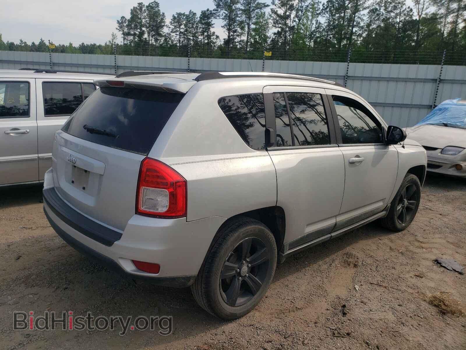 2011 JEEP COMPASS - VIN: 1J4NT1FB9BD196943 - Photo 4