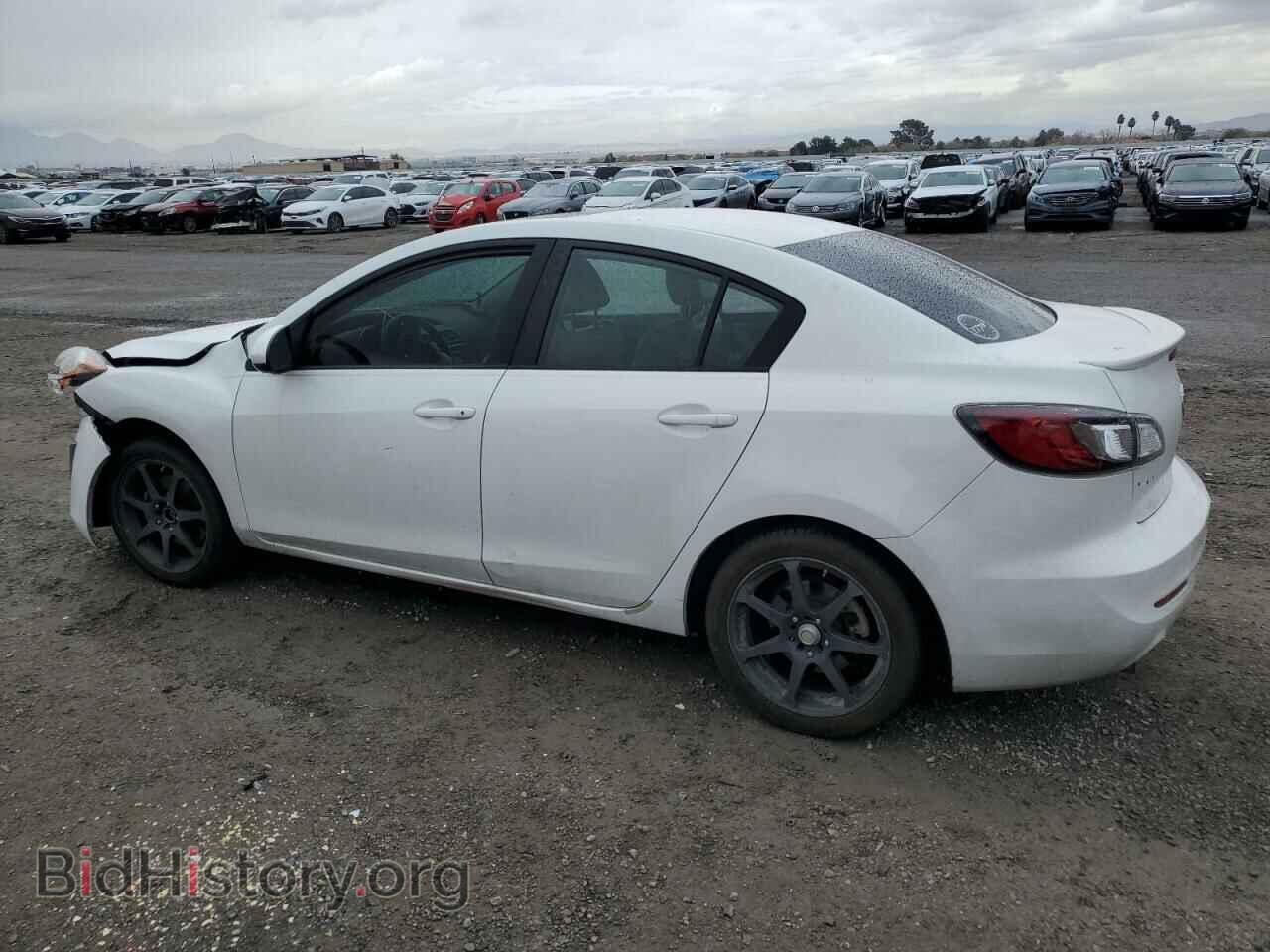 2011 MAZDA MAZDA3 - VIN: JM1BL1W56B1463976 - Фото 2
