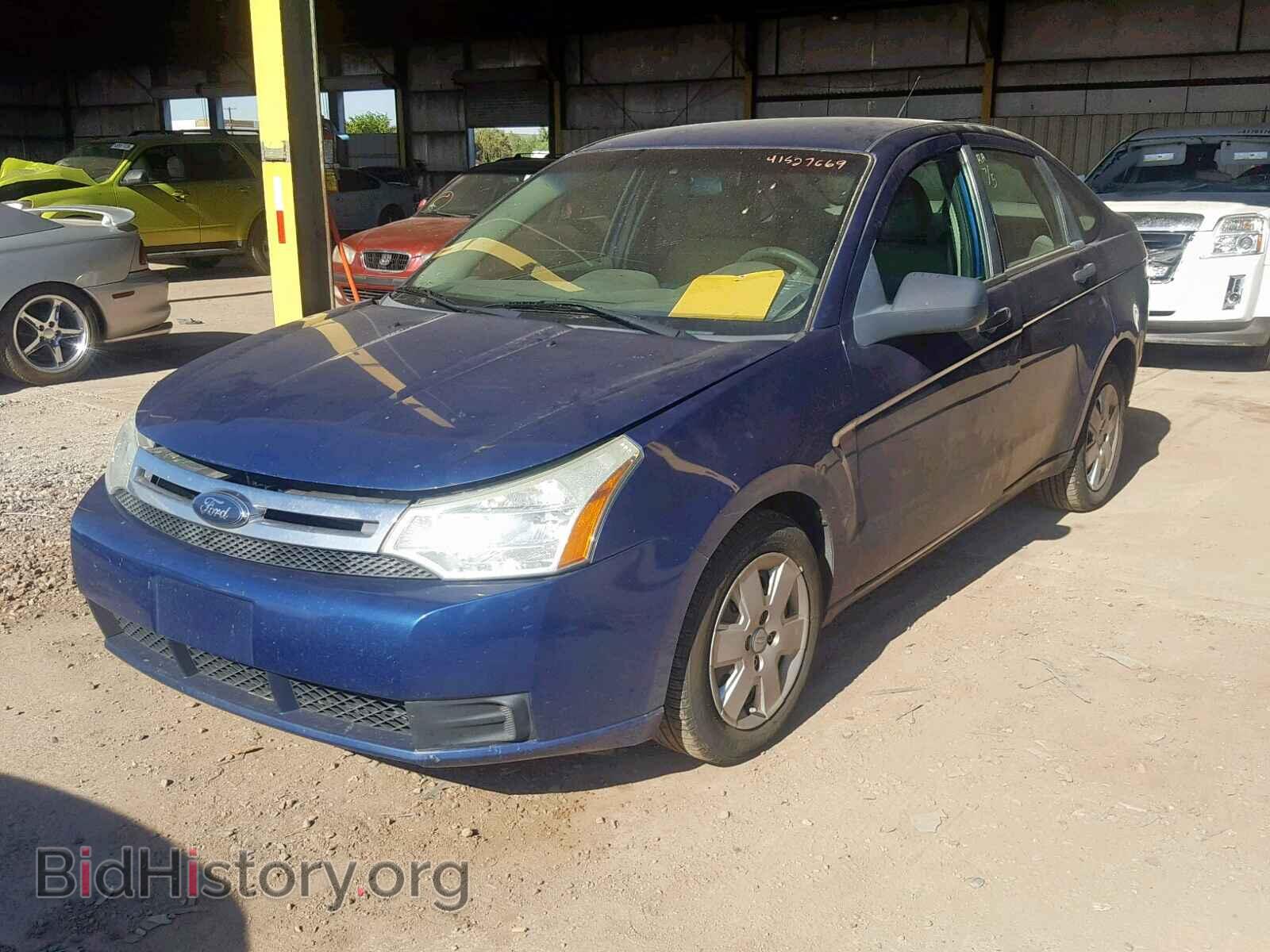 2008 FORD FOCUS - VIN: 1FAHP34N58W208279 - Фото 2