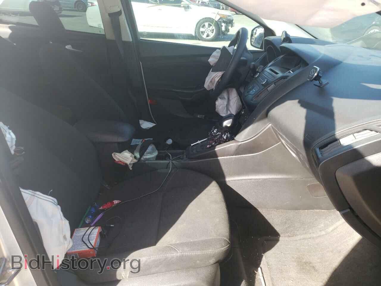 2017 FORD FOCUS - VIN: 1FADP3F28HL299406 - Photo 5