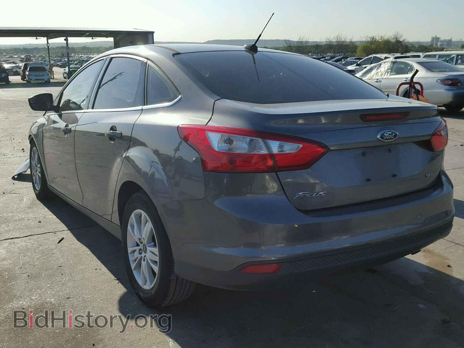 2012 Ford FOCUS (VIN 1FAHP3H21CL161875) — фото 3 из 10