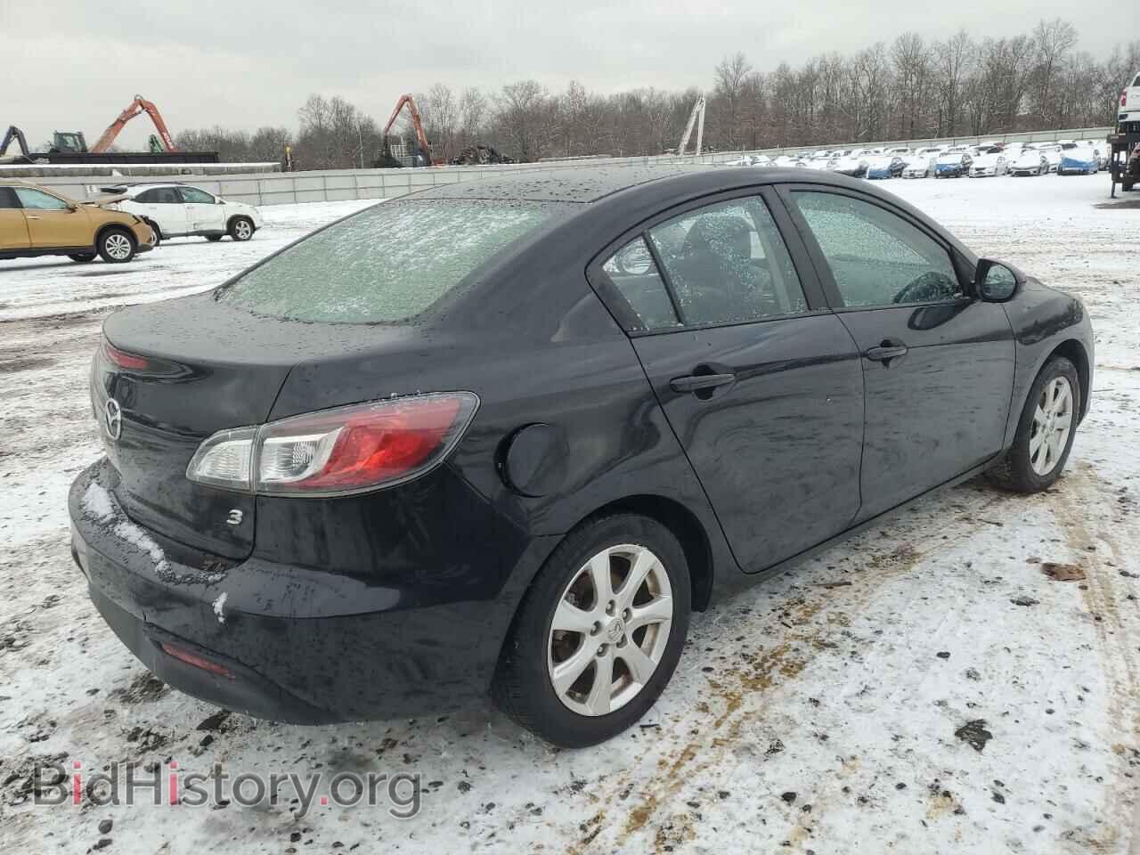 2011 MAZDA 3 - VIN: JM1BL1VG5B1372281 - Фото 3