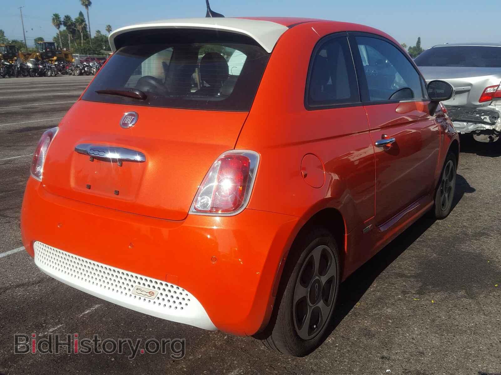 2017 FIAT 500 - VIN: 3C3CFFGE0HT625209 - Фото 4