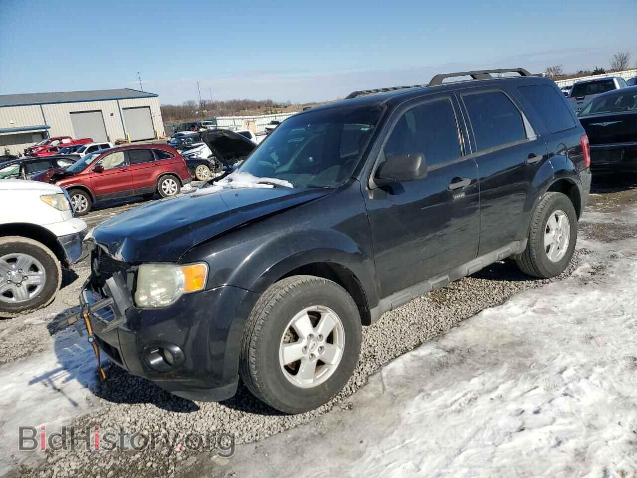 Фотография 1FMCU0D74BKA32302 - FORD ESCAPE 2011